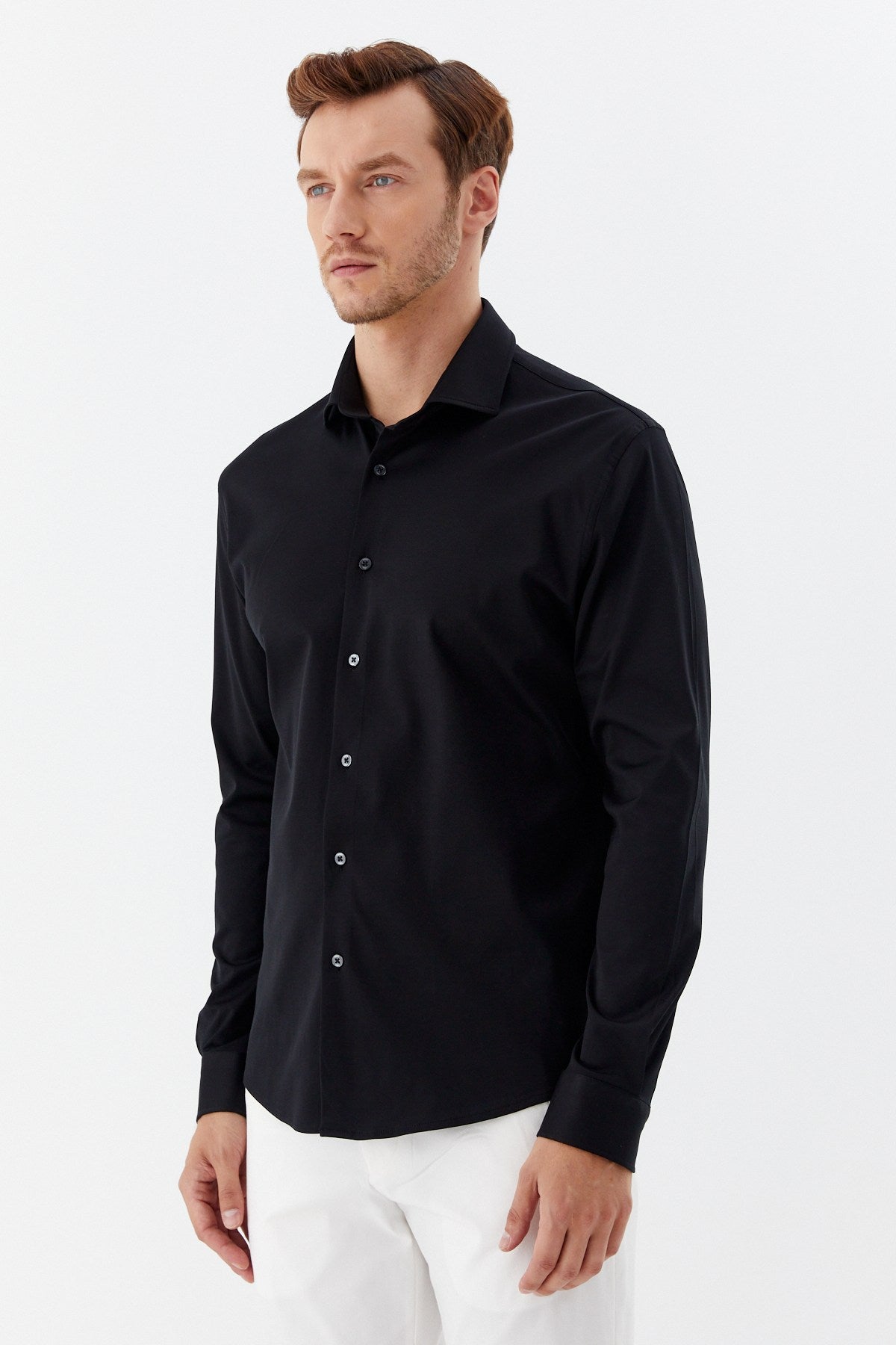 Siyah %100 Pamuk Slim Fit Klasik Yaka Uzun Kollu Gömlek