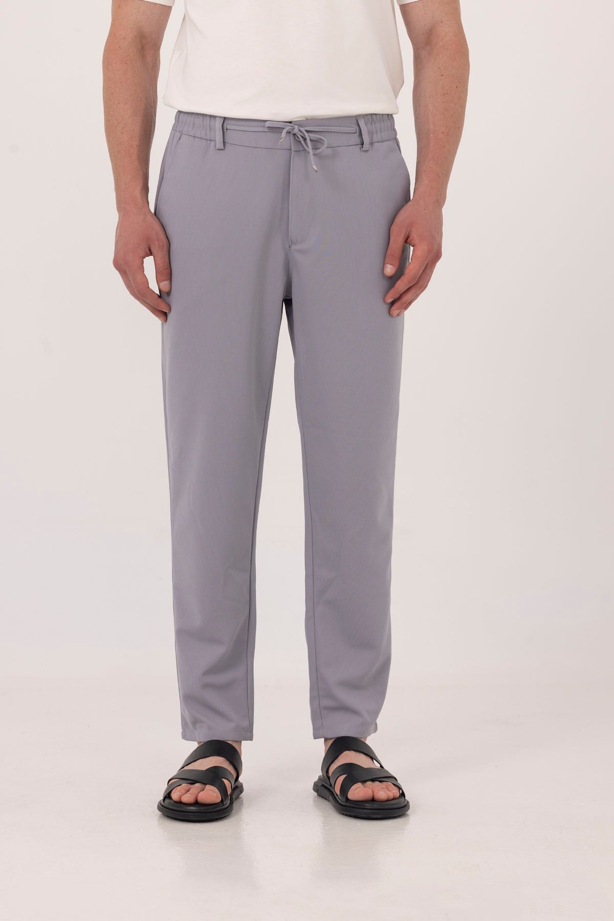 Gri Dokulu Arka Lastikli Köprü Kemerli Bağcıklı Slim Fit Jogger Pantolon