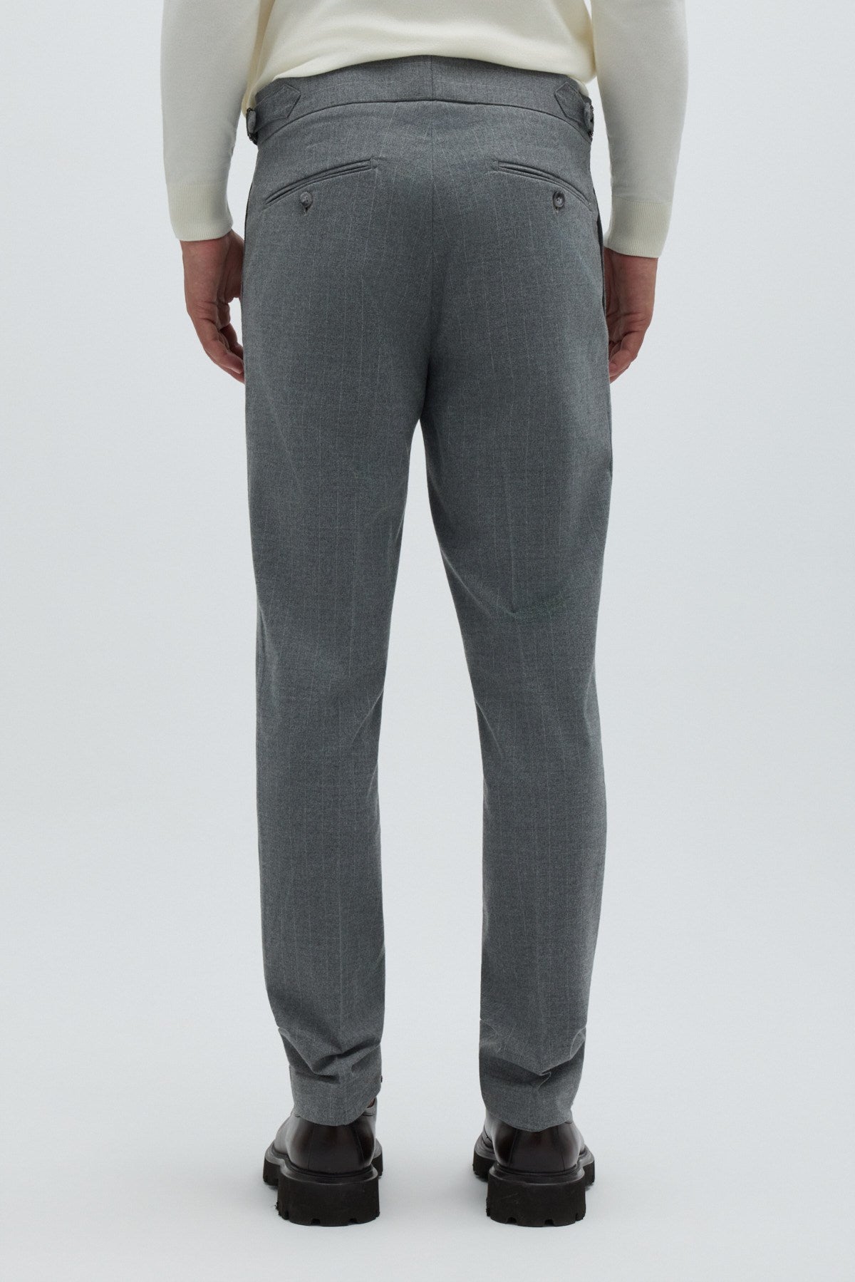 Gri Regular Fit Yan Tokalı Pileli Erkek Pantolon