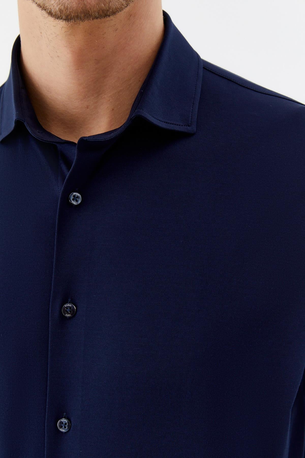 Erkek Lacivert Dar Kesim Slim Fit %100 Pamuk Düz Dokuma Klasik Yaka Gömlek