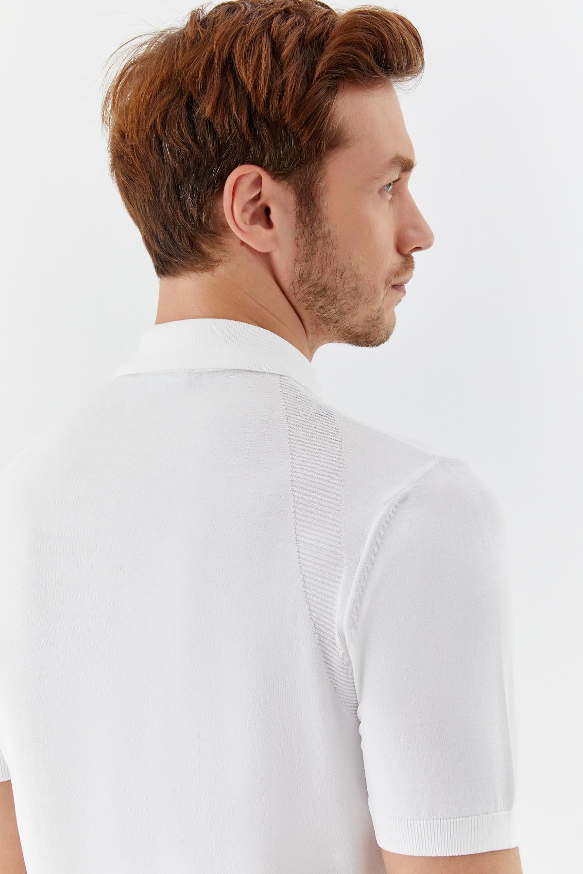 Ekru Reglan Ayaksız Triko Polo Yaka Fermuarlı T-Shırt