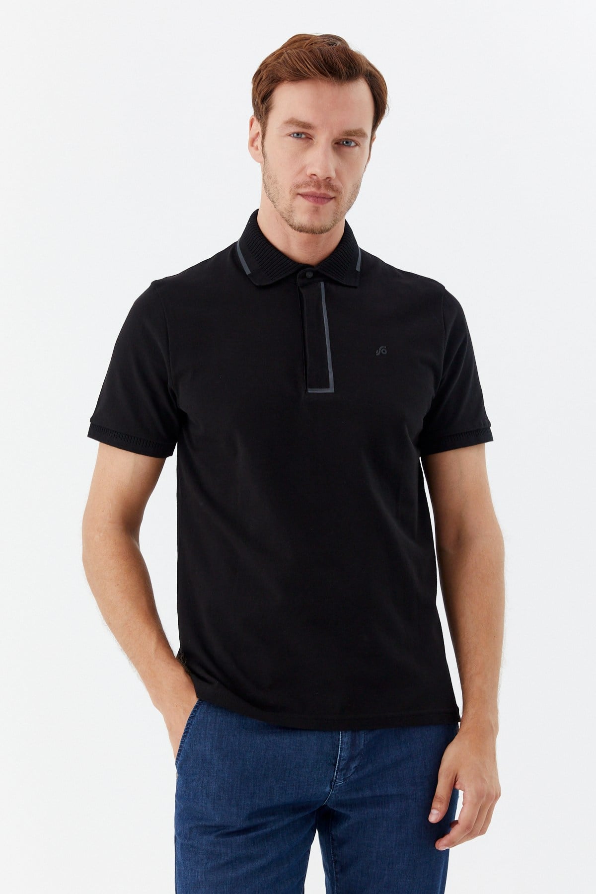 Siyah %100 Pamuk Gizli Fermuarlı Polo Yaka T-Shirt