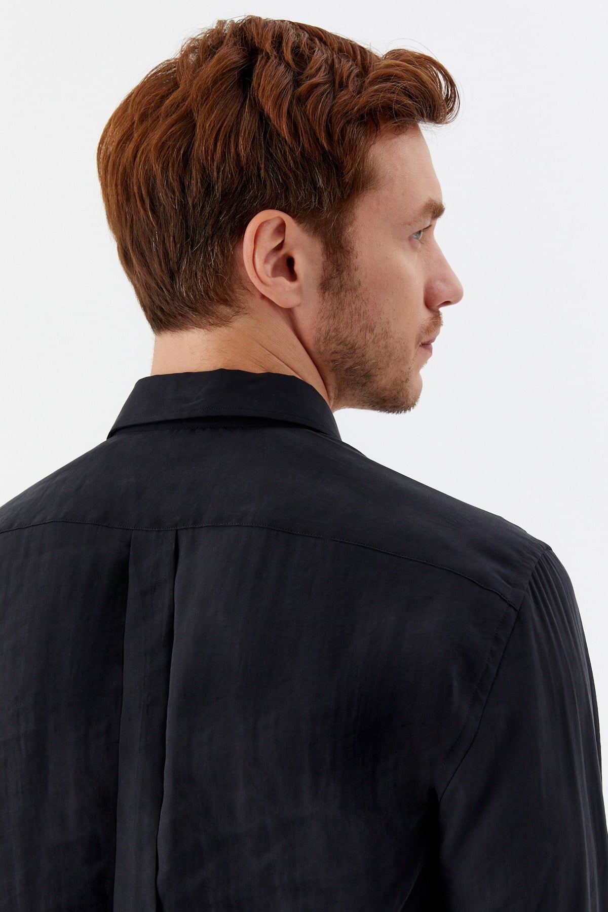 Siyah %100 Pamuk Klasik Yaka Cepli Slim Fit Gömlek