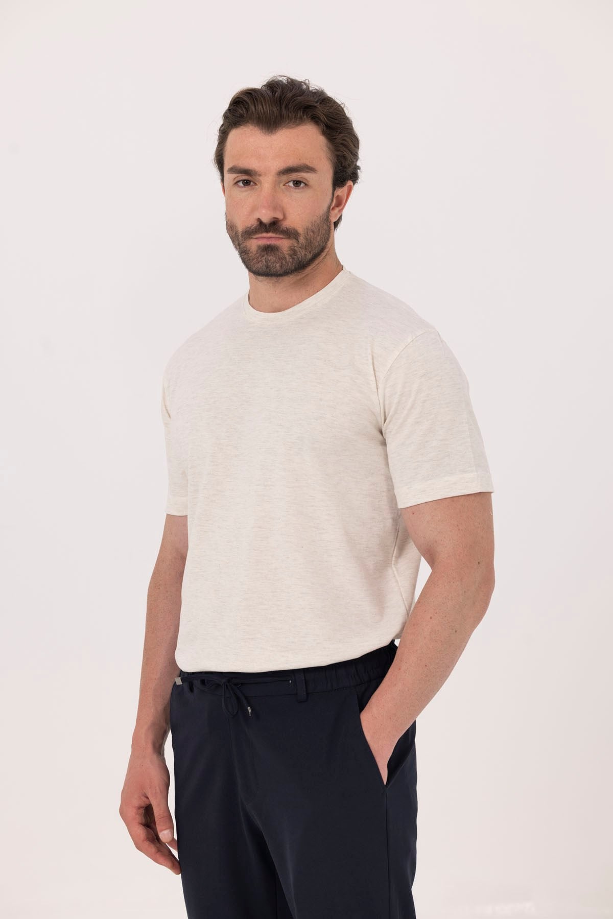 Sütlü Kahve %100 Pamuk Bisiklet Yaka Düz Renk Basic T-Shirt
