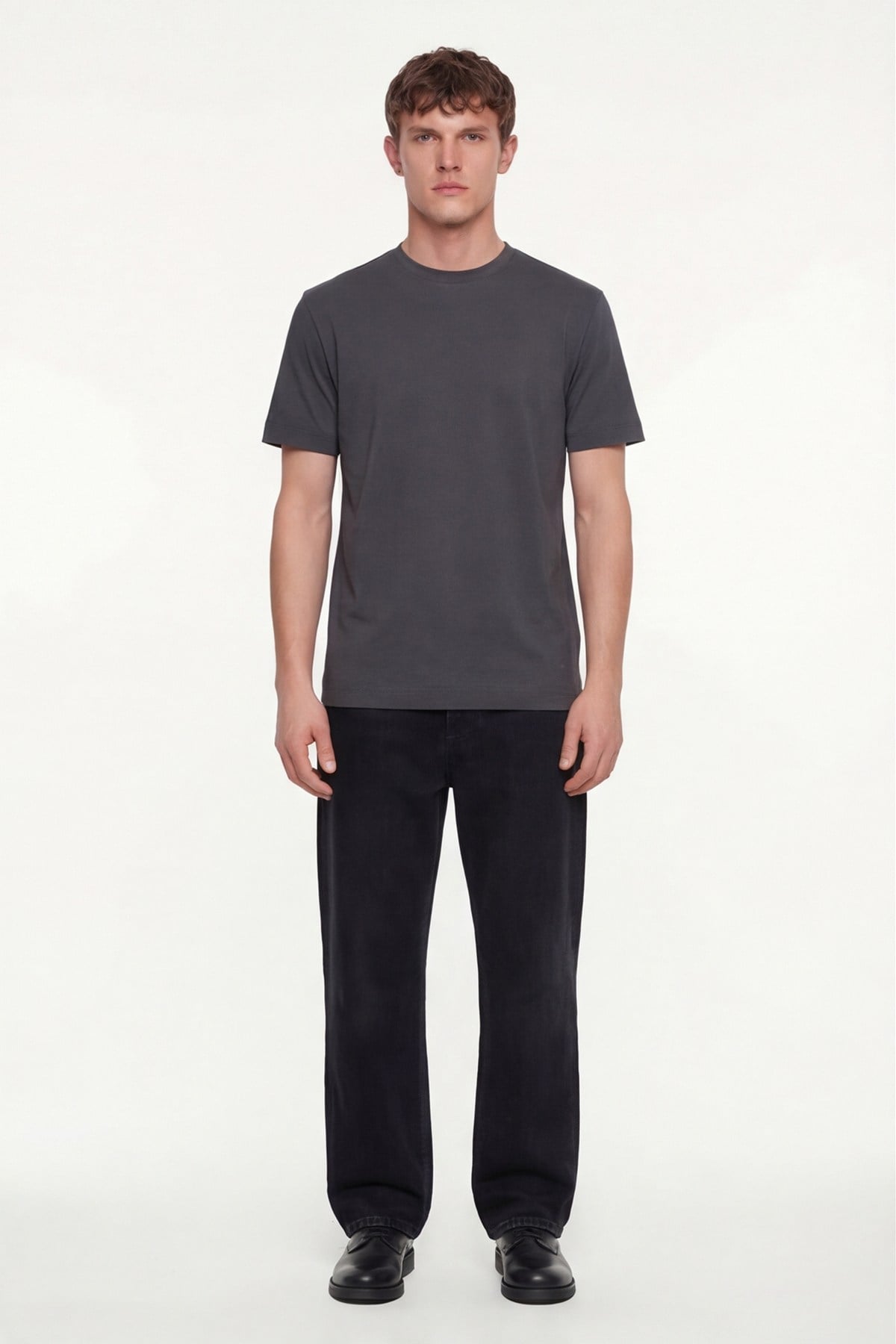 Erkek Füme Normal Kesim Regular Fit %100 Pamuk Dokuma Bisiklet Yaka Basic T-Shirt