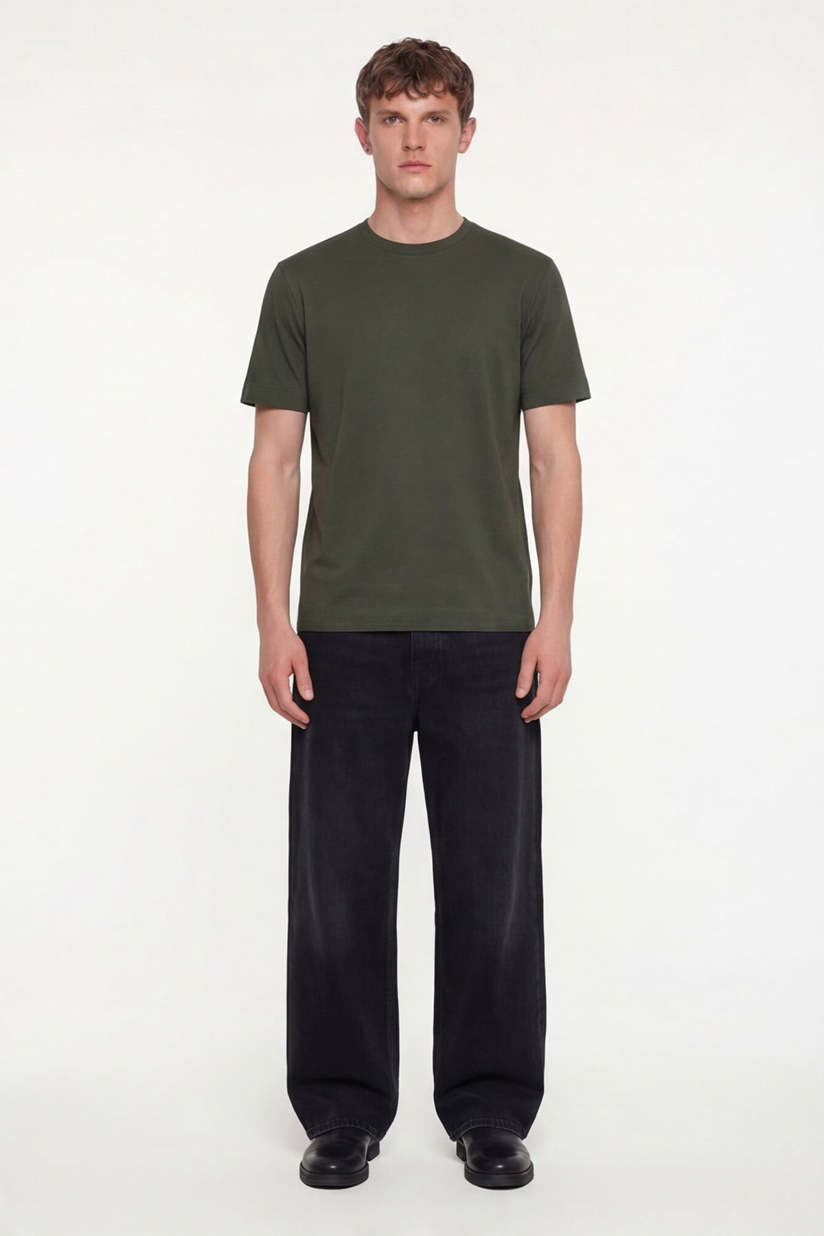 Erkek Koyu Yeşil Normal Kesim Regular Fit %100 Pamuk Dokuma Bisiklet Yaka Basic T-Shirt