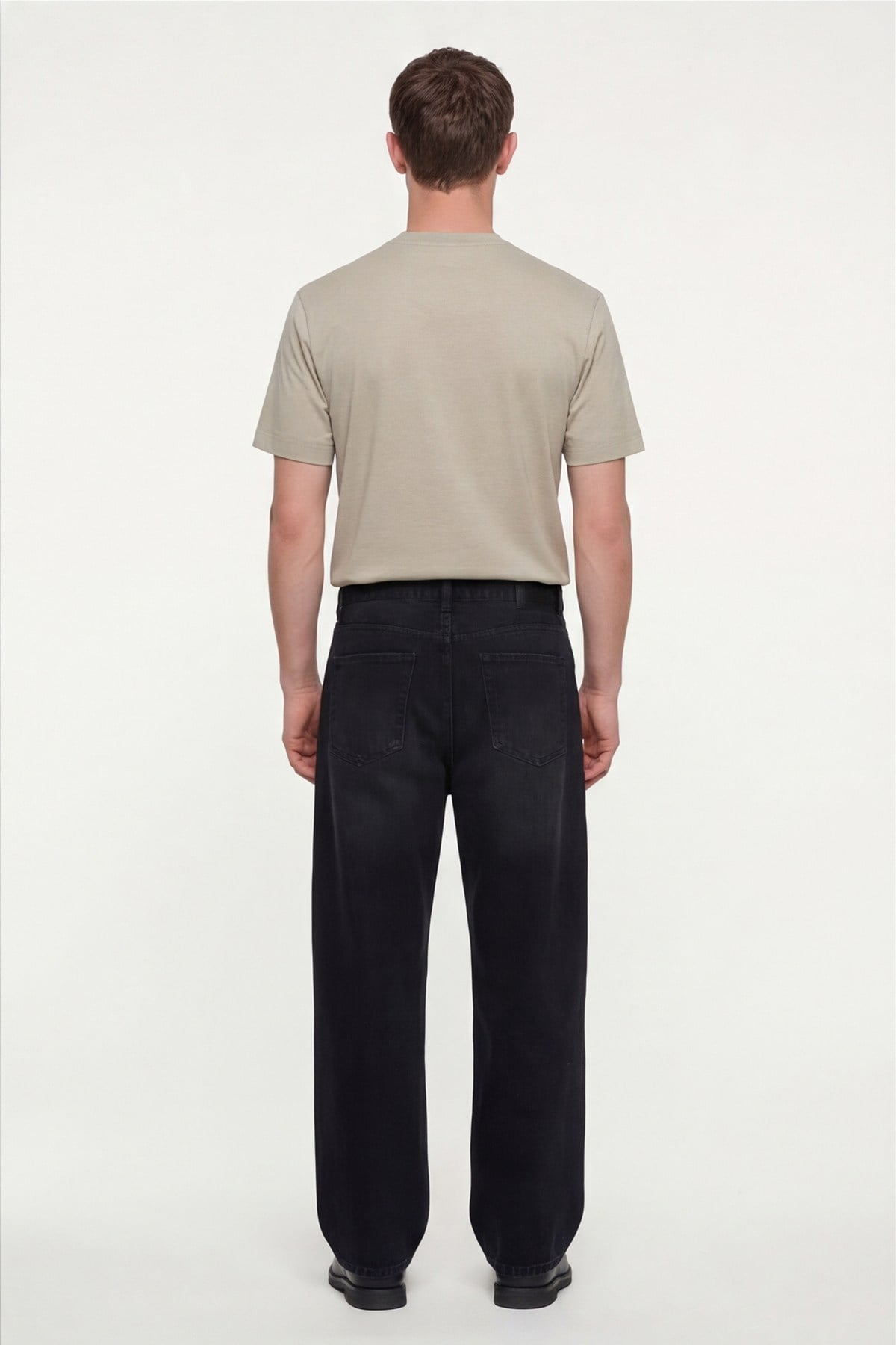Erkek Krem Normal Kesim Regular Fit %100 Pamuk Dokuma Bisiklet Yaka Basic T-Shirt