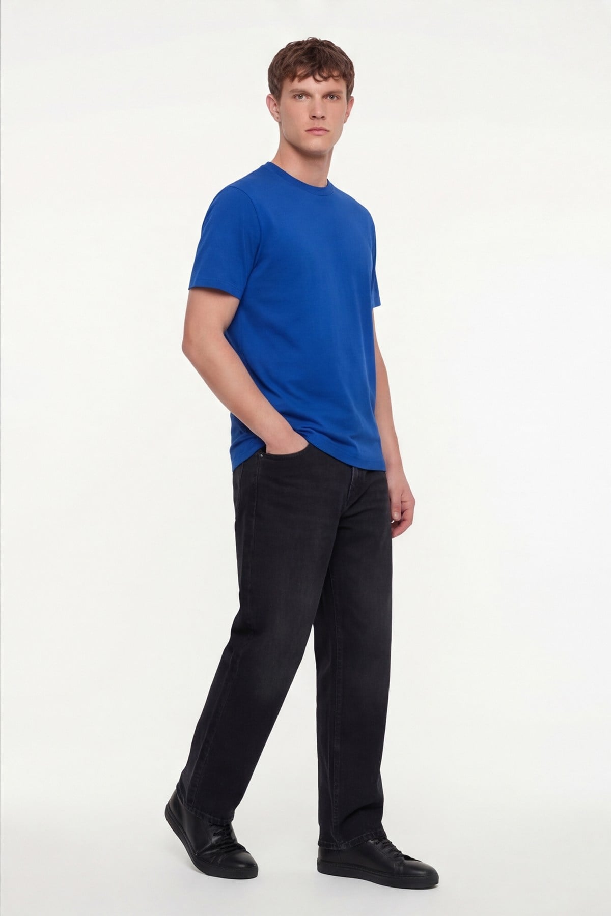 Erkek Saks Mavi Normal Kesim Regular Fit %100 Pamuk Dokuma Bisiklet Yaka Basic T-Shirt
