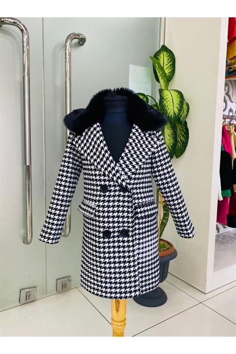 Saks Kazayağı Model Yakası Kürklü Içi Astarlı Kaban Siyah 10 Yaş