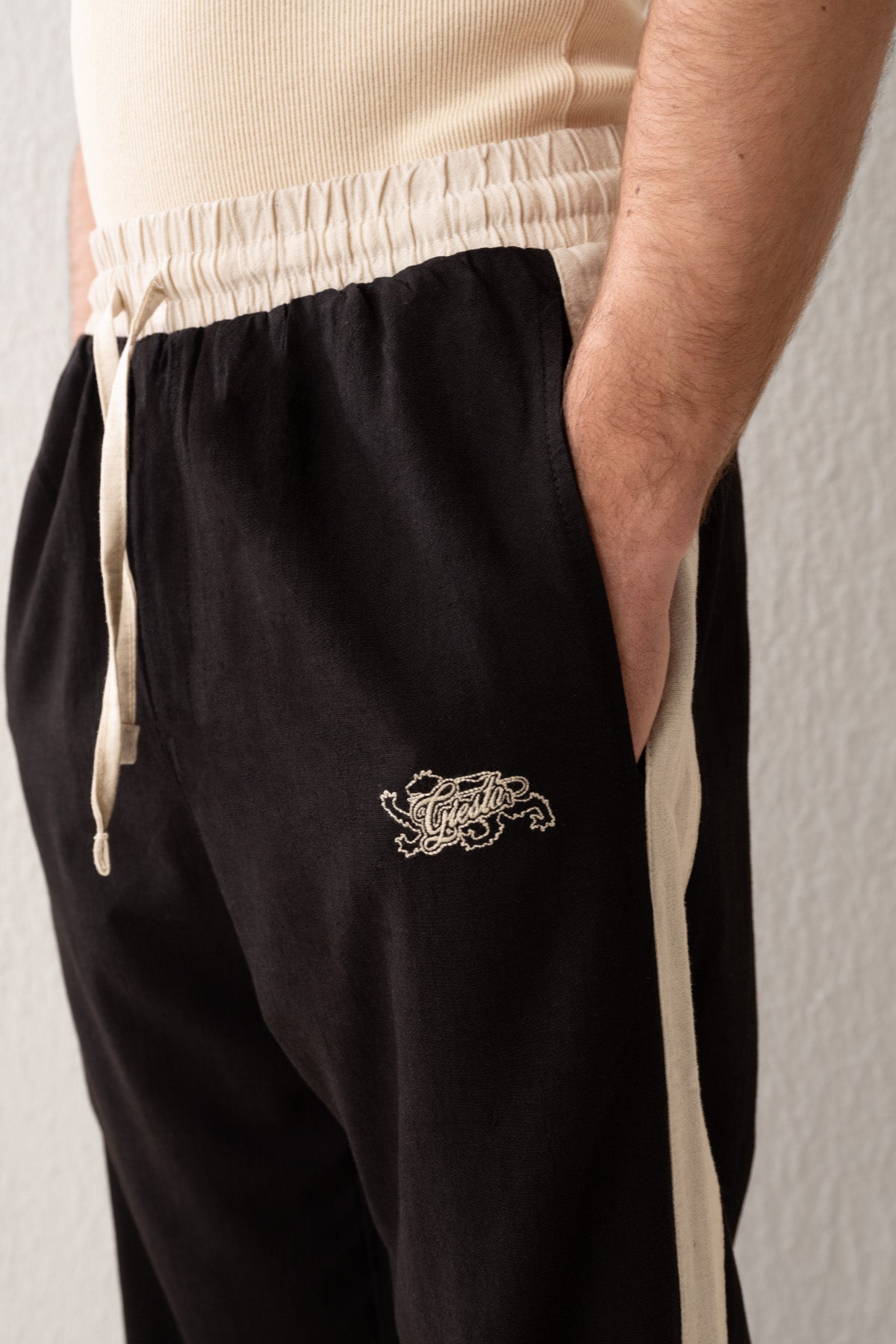ŞERİT DETAYLI KETEN SİYAH PANTOLON - SİYAH S