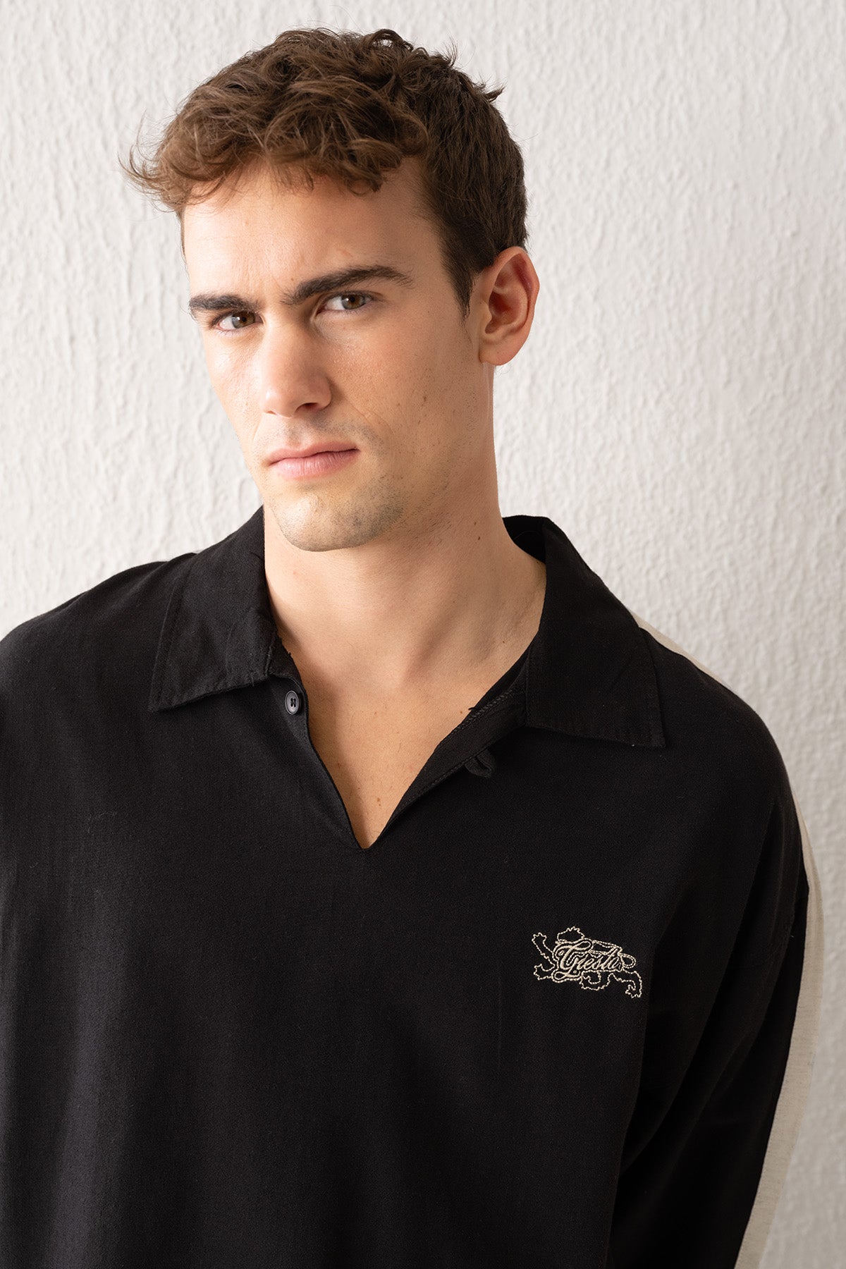 ŞERİT DETAYLI KETEN SİYAH TSHIRT - SİYAH S