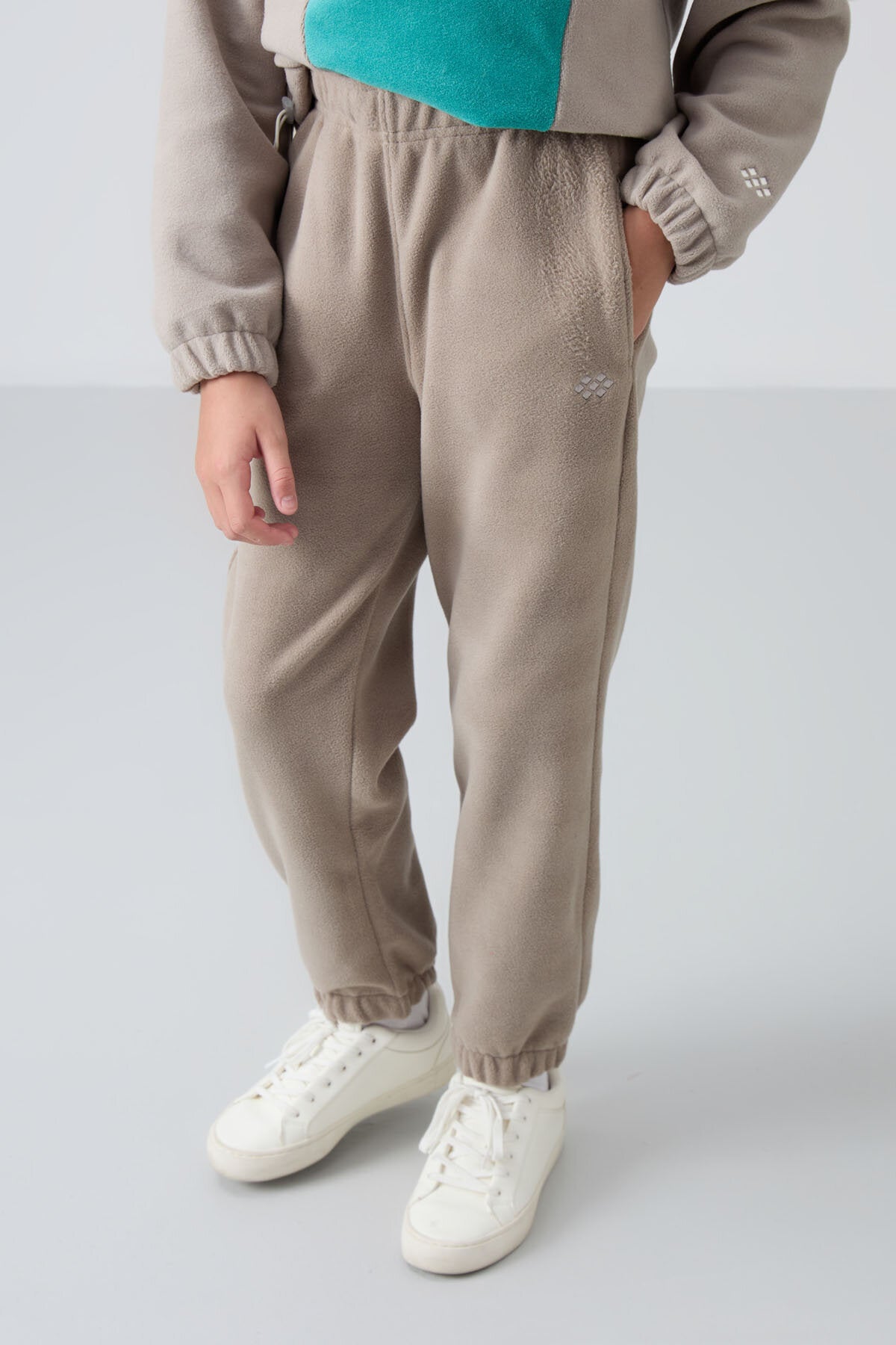 Standart Fit 2'li Paket Haki-Koyu Bej Kız Çocuk Eşofman Alt - 75155