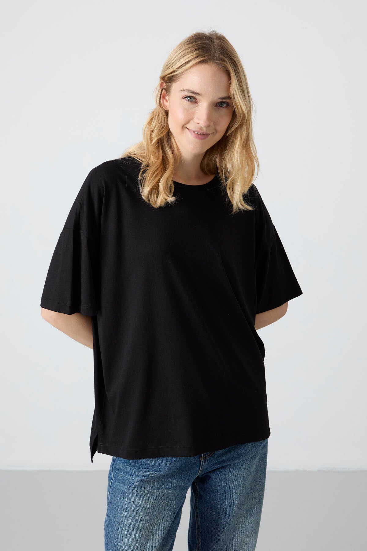 Oversize Fit Basic O Yaka 3'lü Paket Siyah Kadın T-Shirt  97285