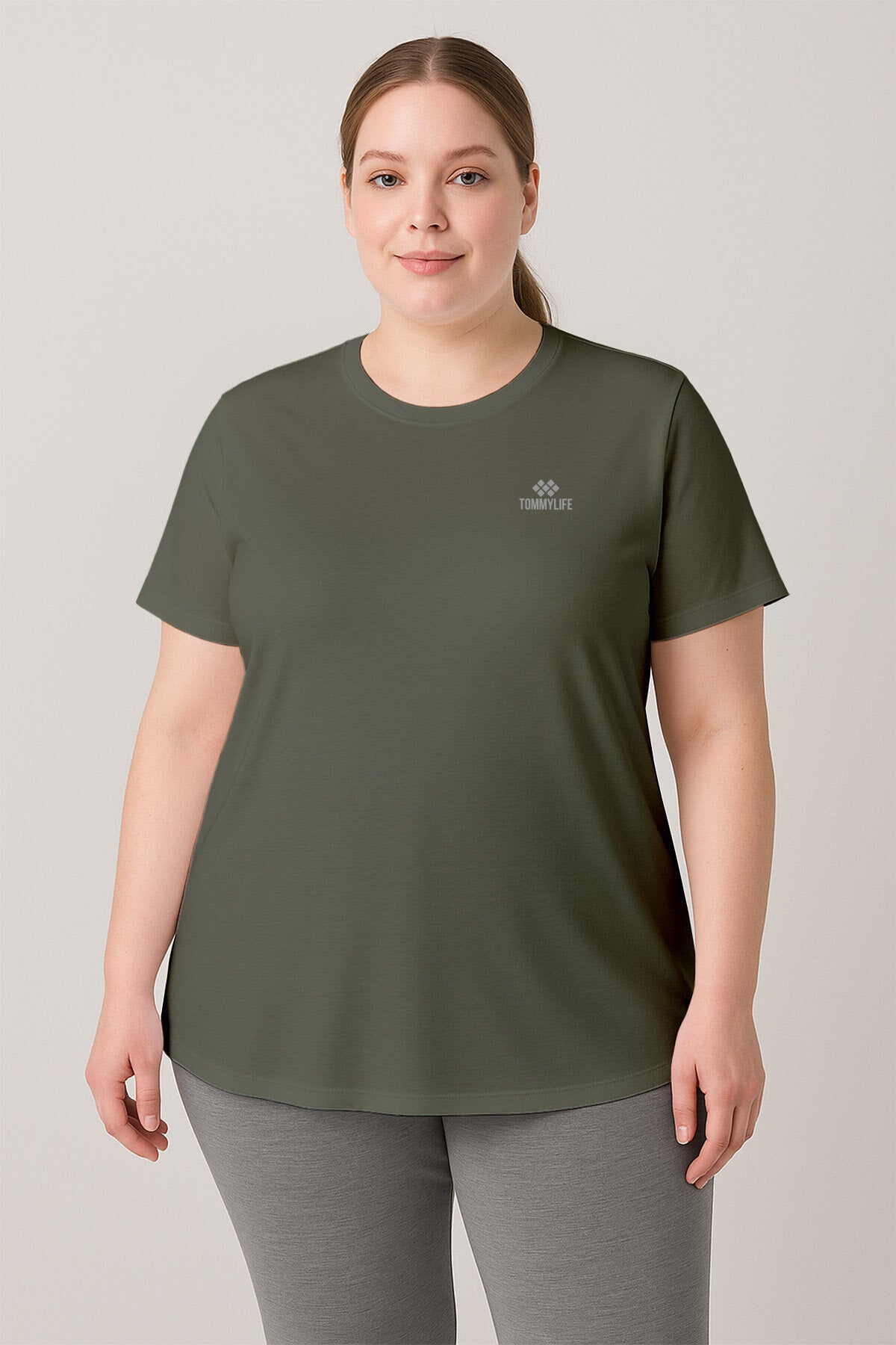 Rahat Form 3'lü Paket Siyah-Beyaz-Haki Büyük Beden Performans Kadın T-Shirt-97308