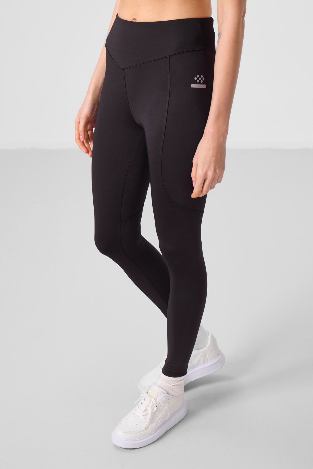 Siyah Standart Fit Esnek Performans Kadın Tayt - 94666