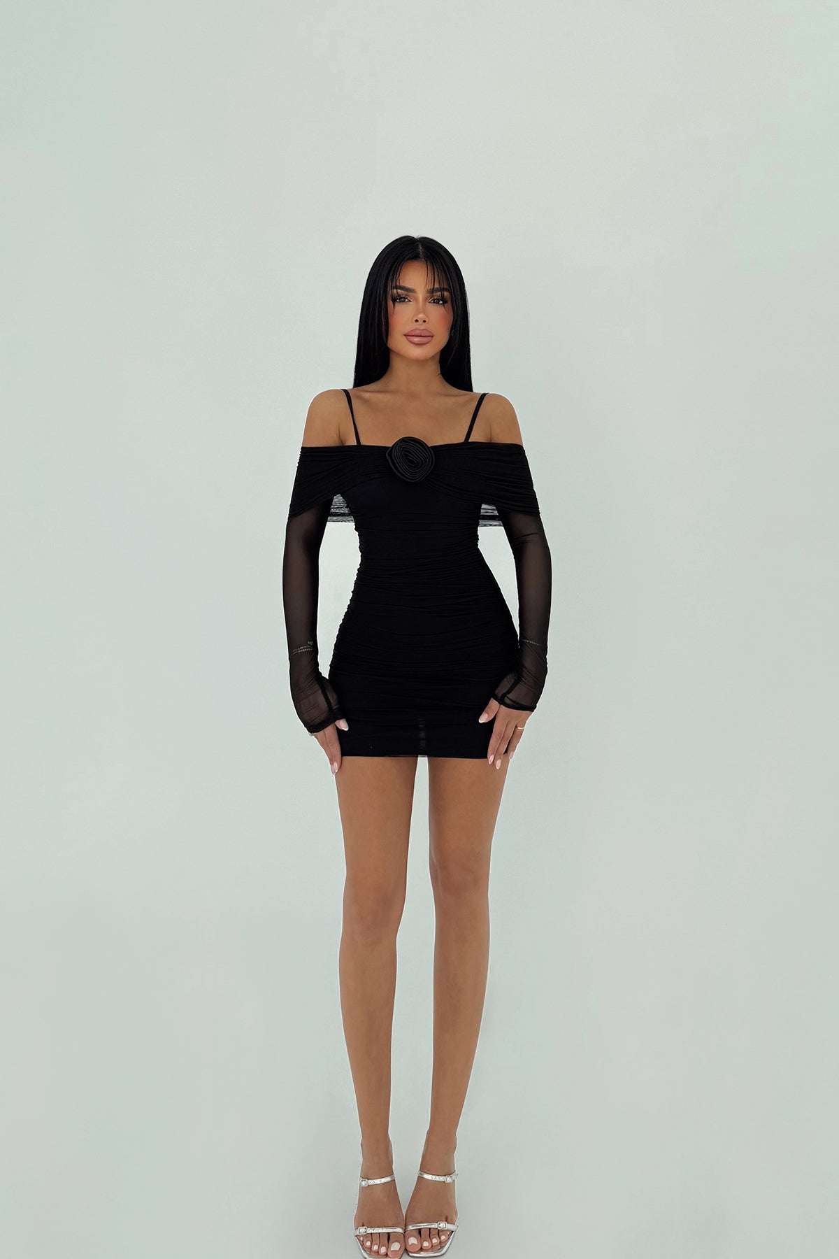 Siyah Askılı Gül Detay Elbise ATE-1499