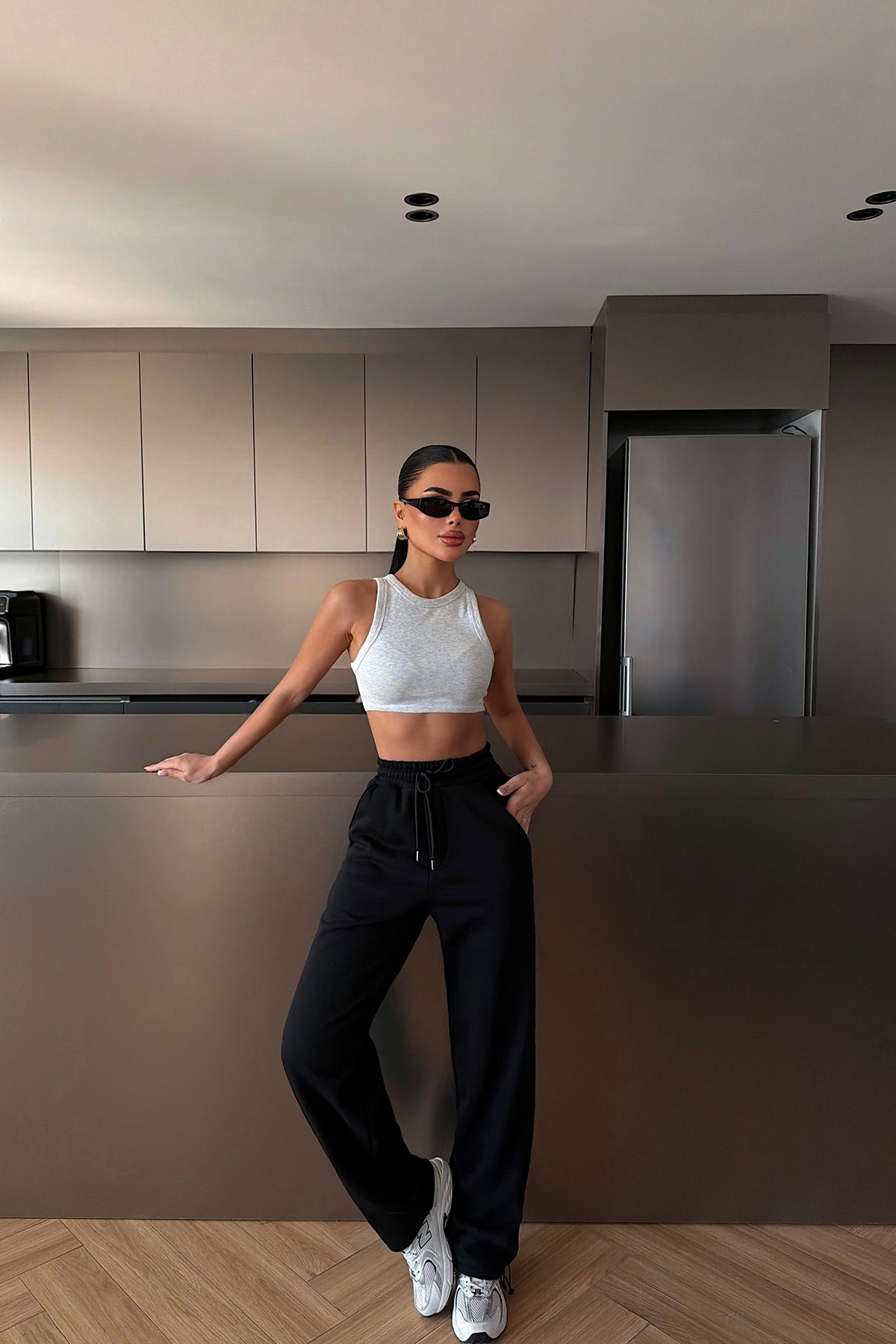 Siyah  Bağlamalı Eşofman ATE-4889