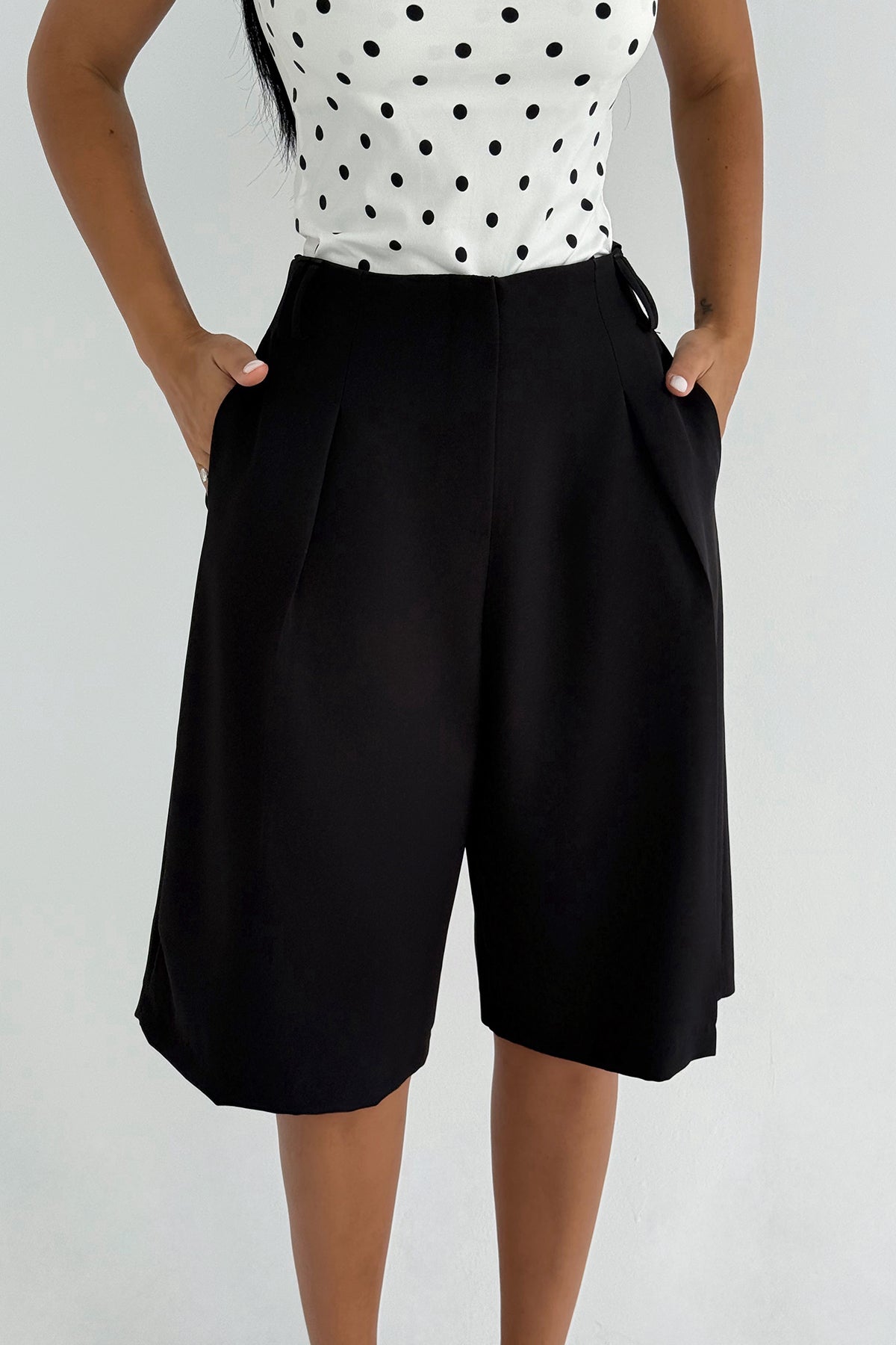 Siyah Fluid Bermuda Şort ATE-2747