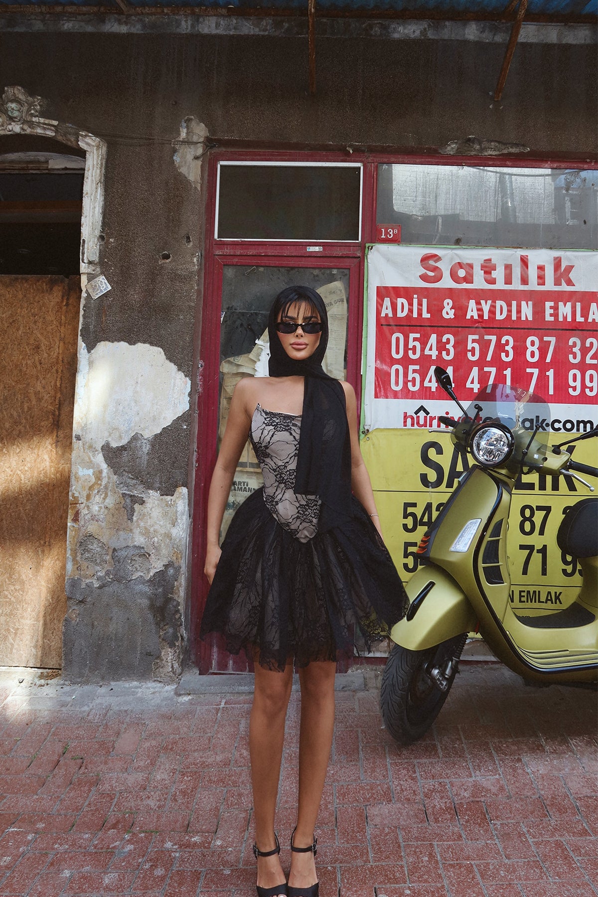 Siyah Evelina Mini Dantel Elbise ATE-2762