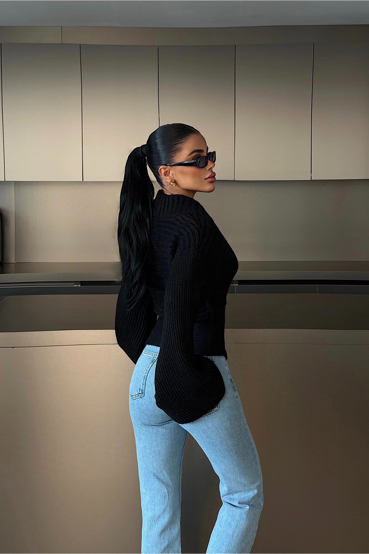 Siyah Düğme Detay Hırka ATE-4617