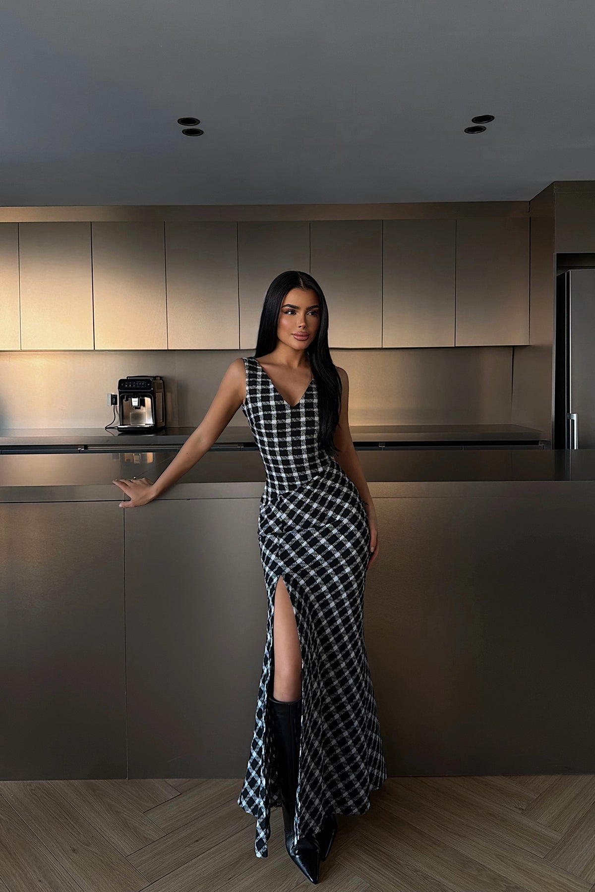 Briar Yırtmaçlı Ekose Uzun Elbise ATE-4221