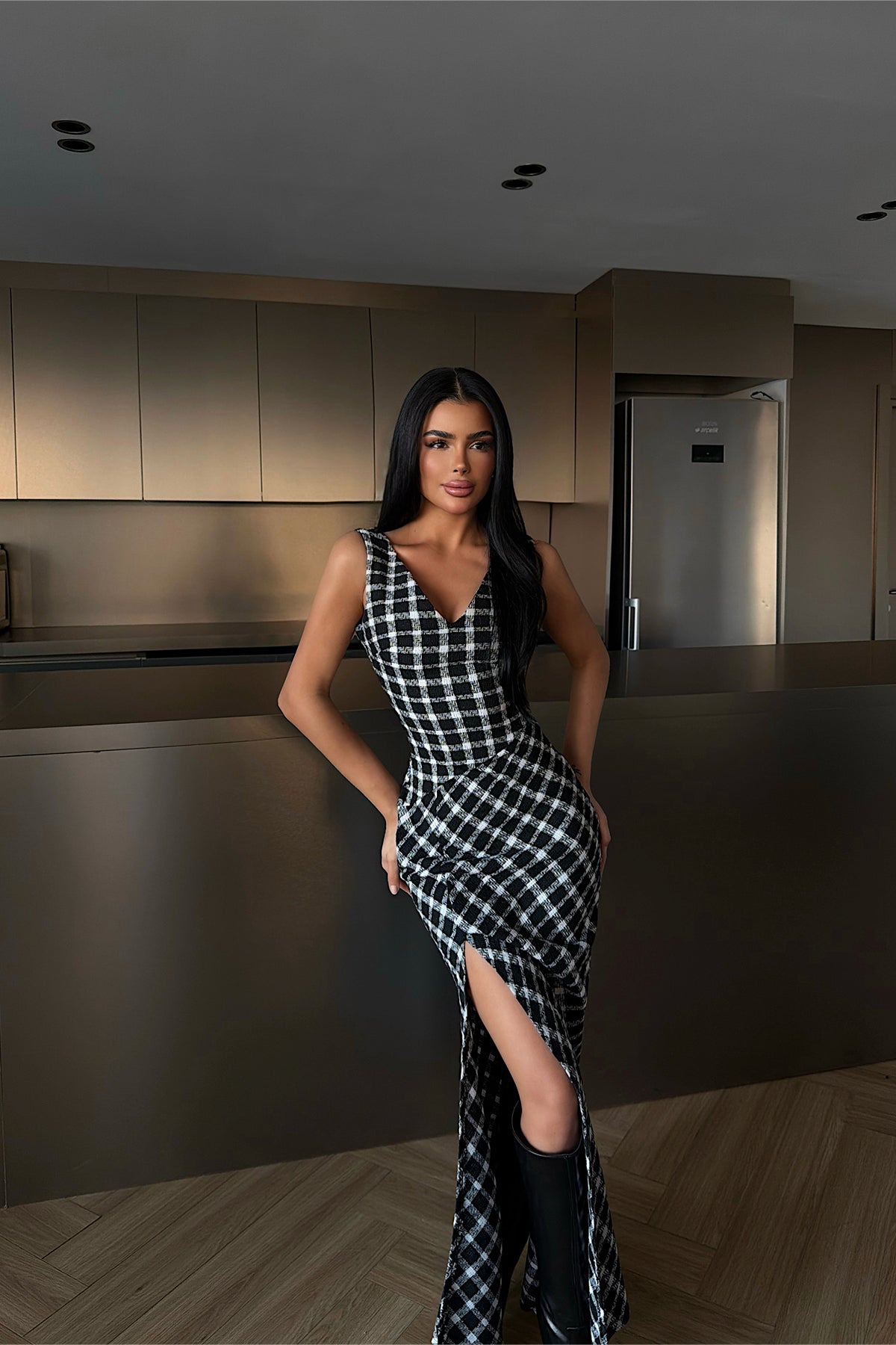 Briar Yırtmaçlı Ekose Uzun Elbise ATE-4221