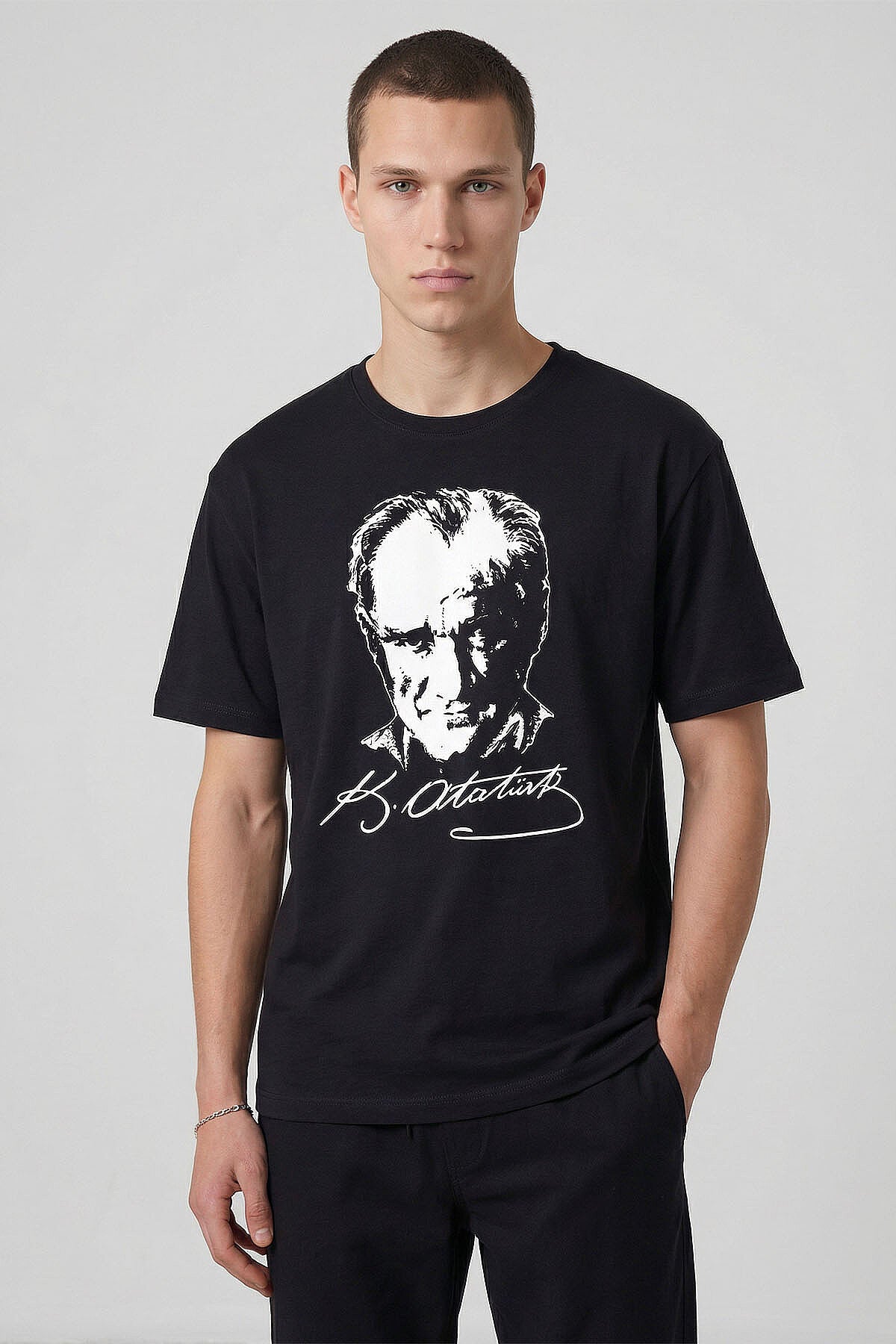 Siyah Ay Yıldız Baskılı Unisex T-Shirt - 88510