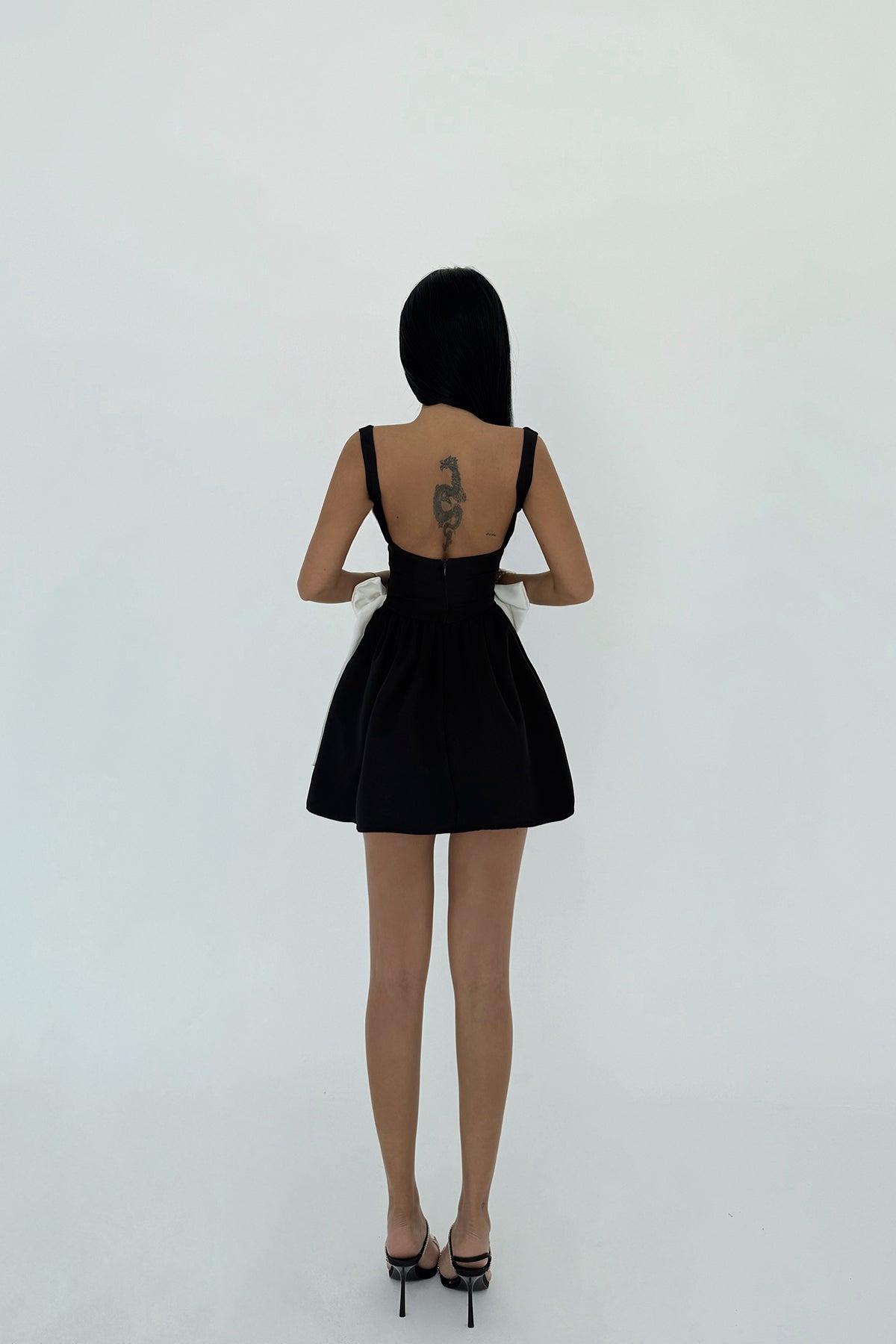 Siyah Nellie Fiyonk Detaylı Mini Elbise ATE-2718