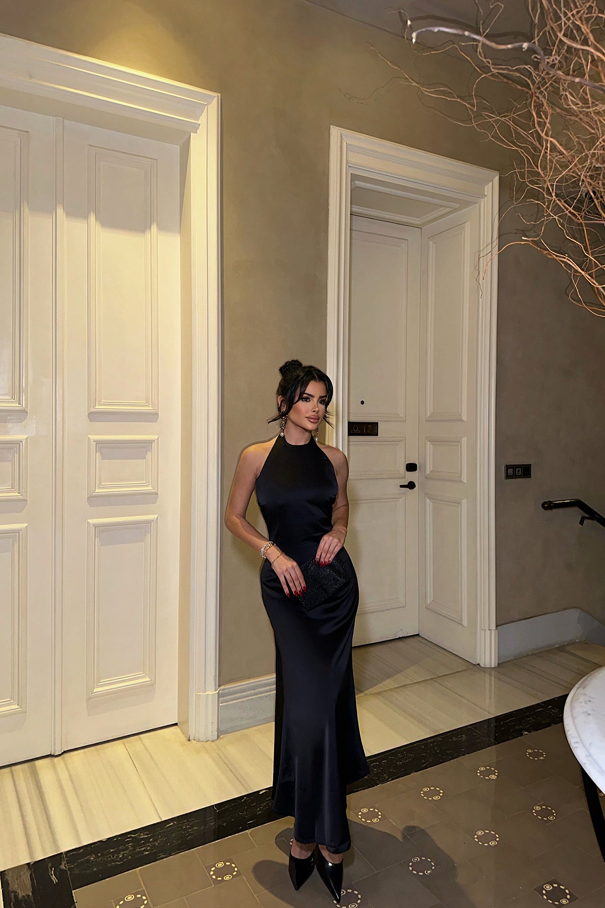 Siyah Halter Yaka Saten Elbise ATE-0867