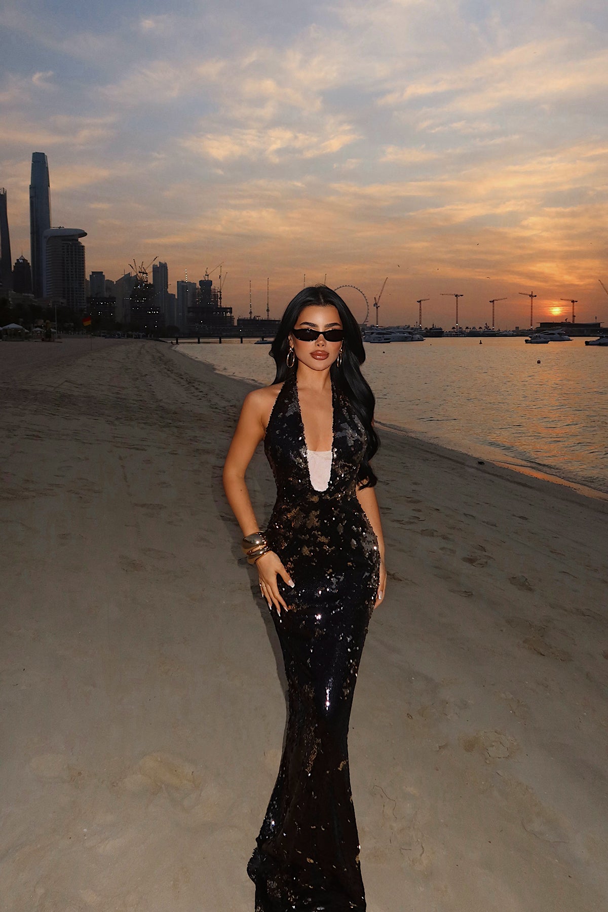 Siyah Coquille Payetli Uzun Elbise ATE-4666