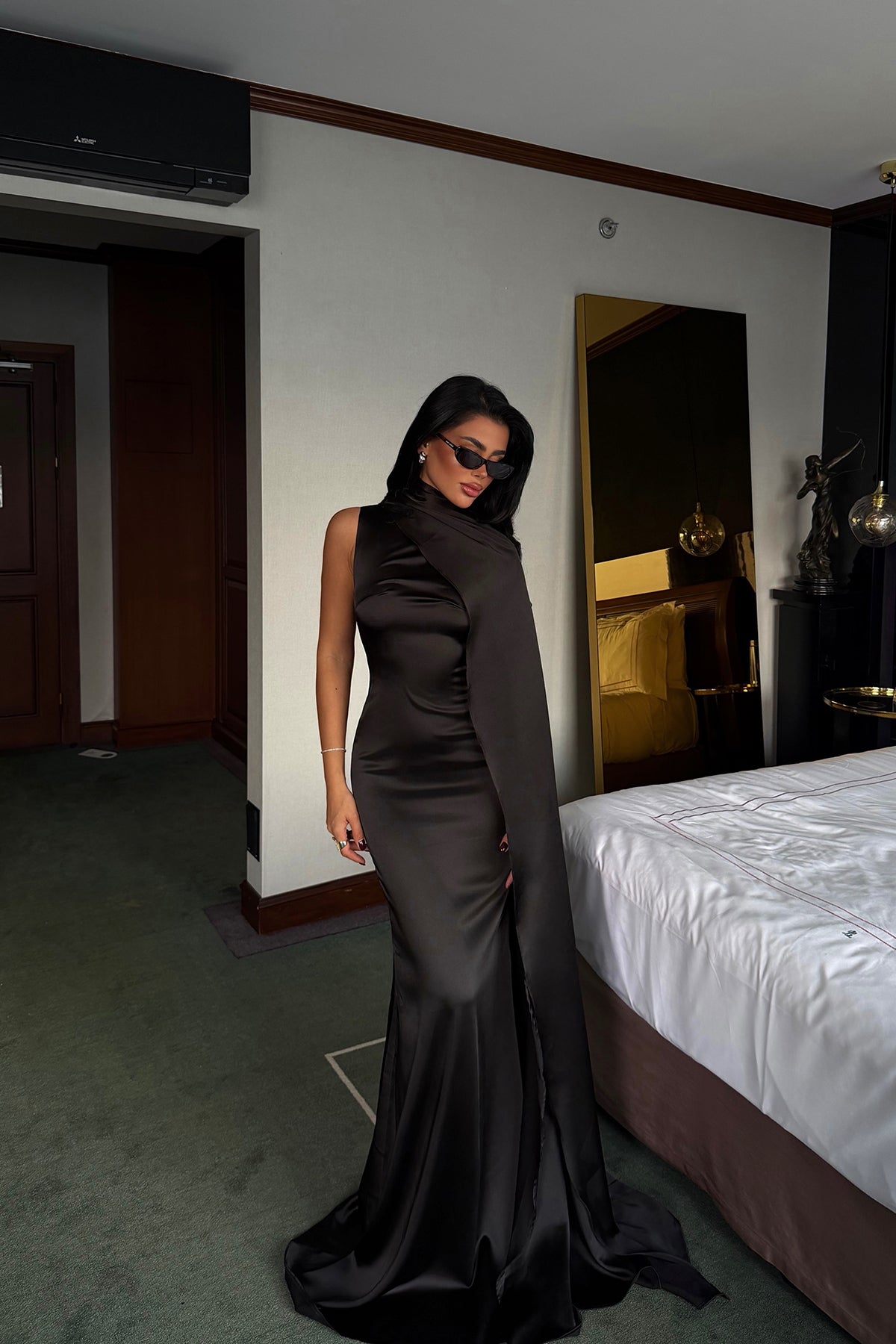 Siyah Messcy Uzun Fularlı Elbise ATE-3993