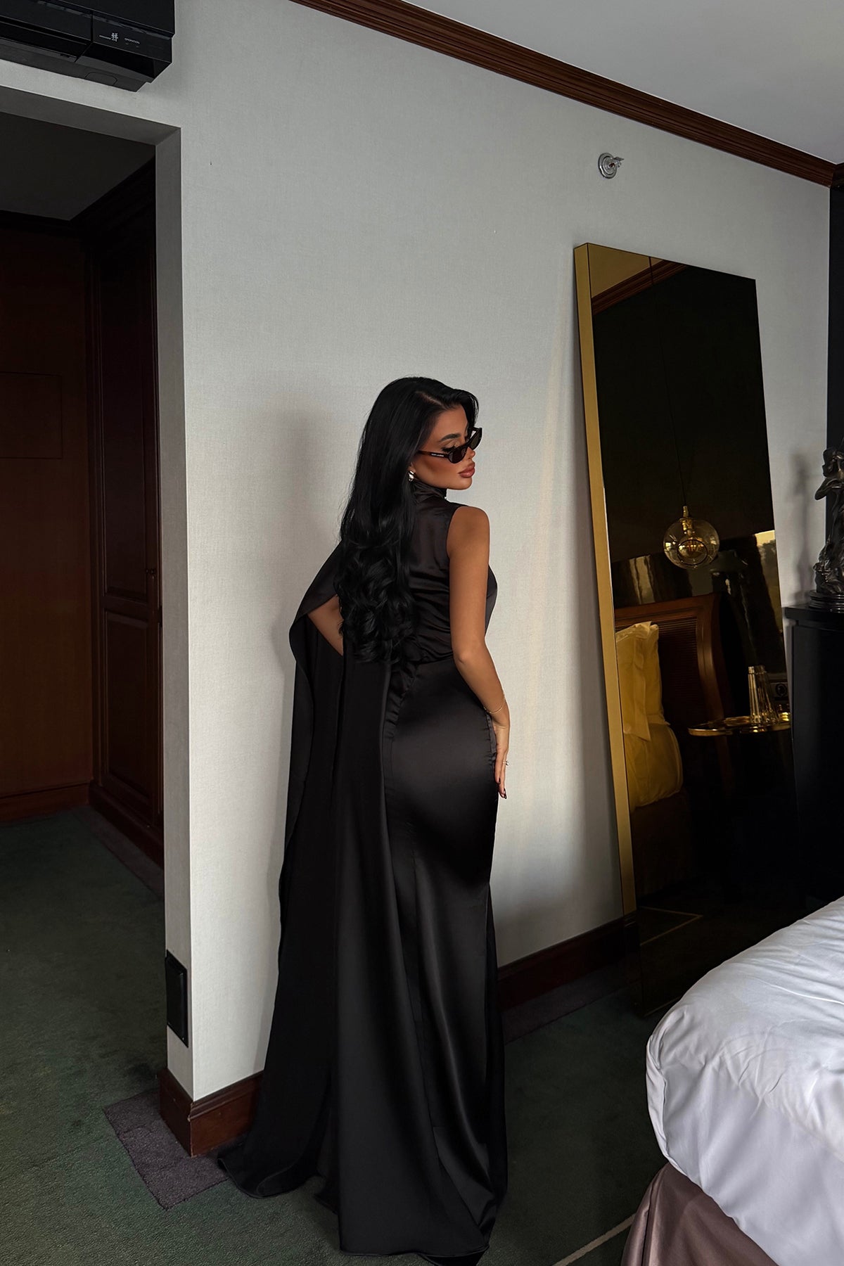 Siyah Messcy Uzun Fularlı Elbise ATE-3993