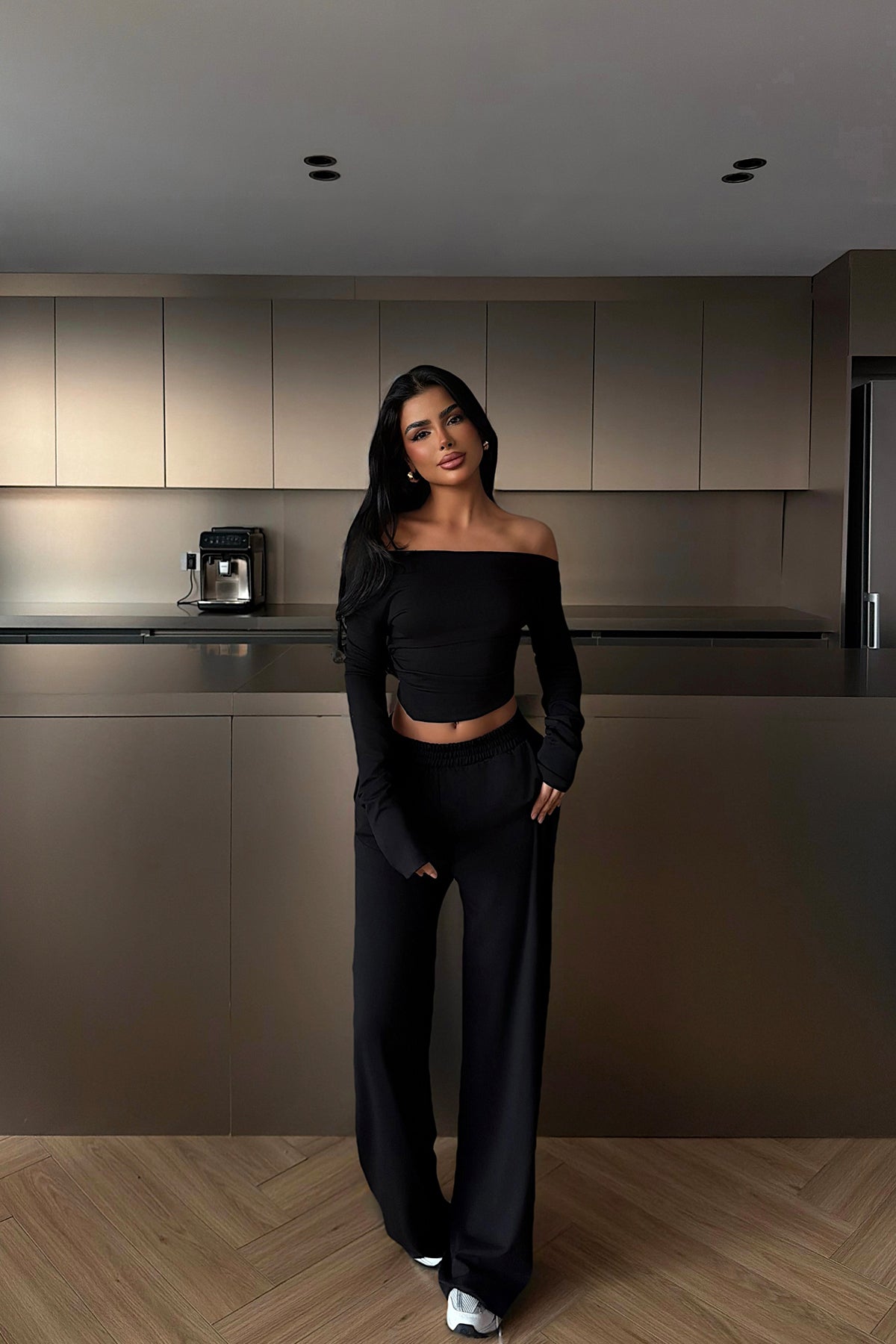 Siyah Allona Takım ATE-4521