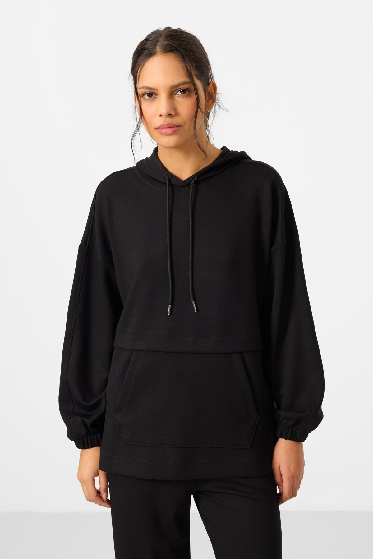 Siyah Yumuşak Dokulu Kapüşonlu Oversize Kadın Eşofman Tunik Takım - 95348