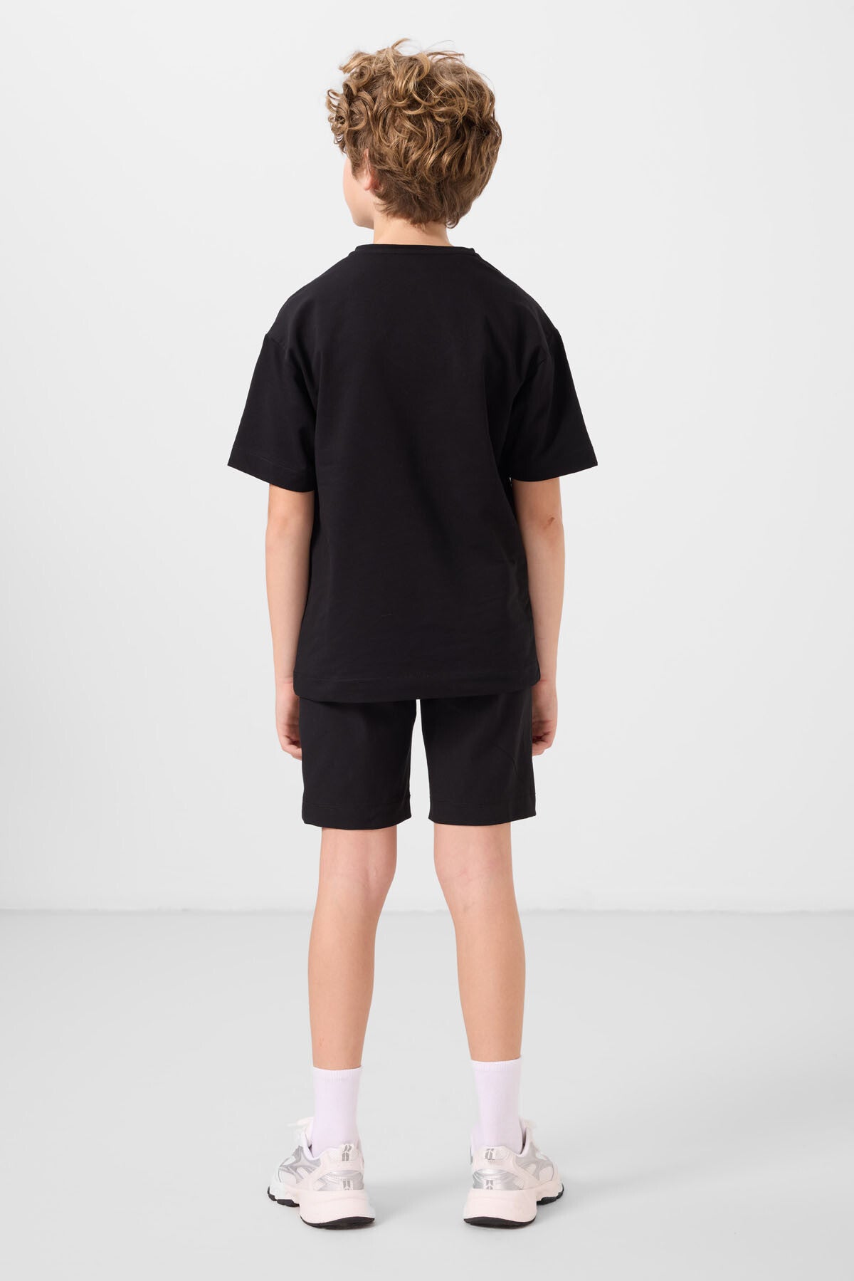 Siyah Pamuklu Oversize Fit Dokuma Hafif Esnek Chino Erkek Çocuk Şort Takım - 11278