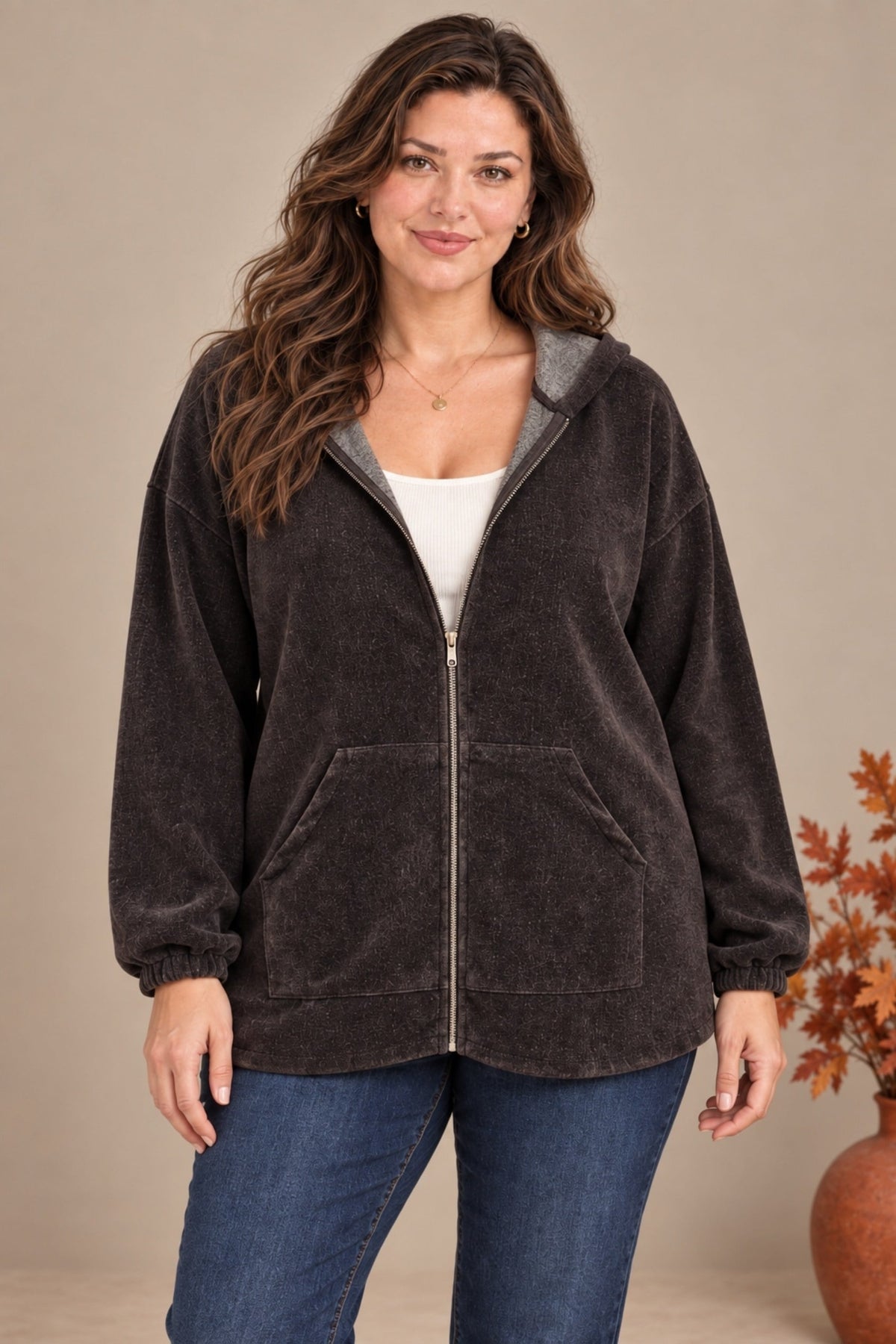 Yumuşak Kadife Tuşeli Fermuarlı Büyük Beden Sweatshirt Kahve