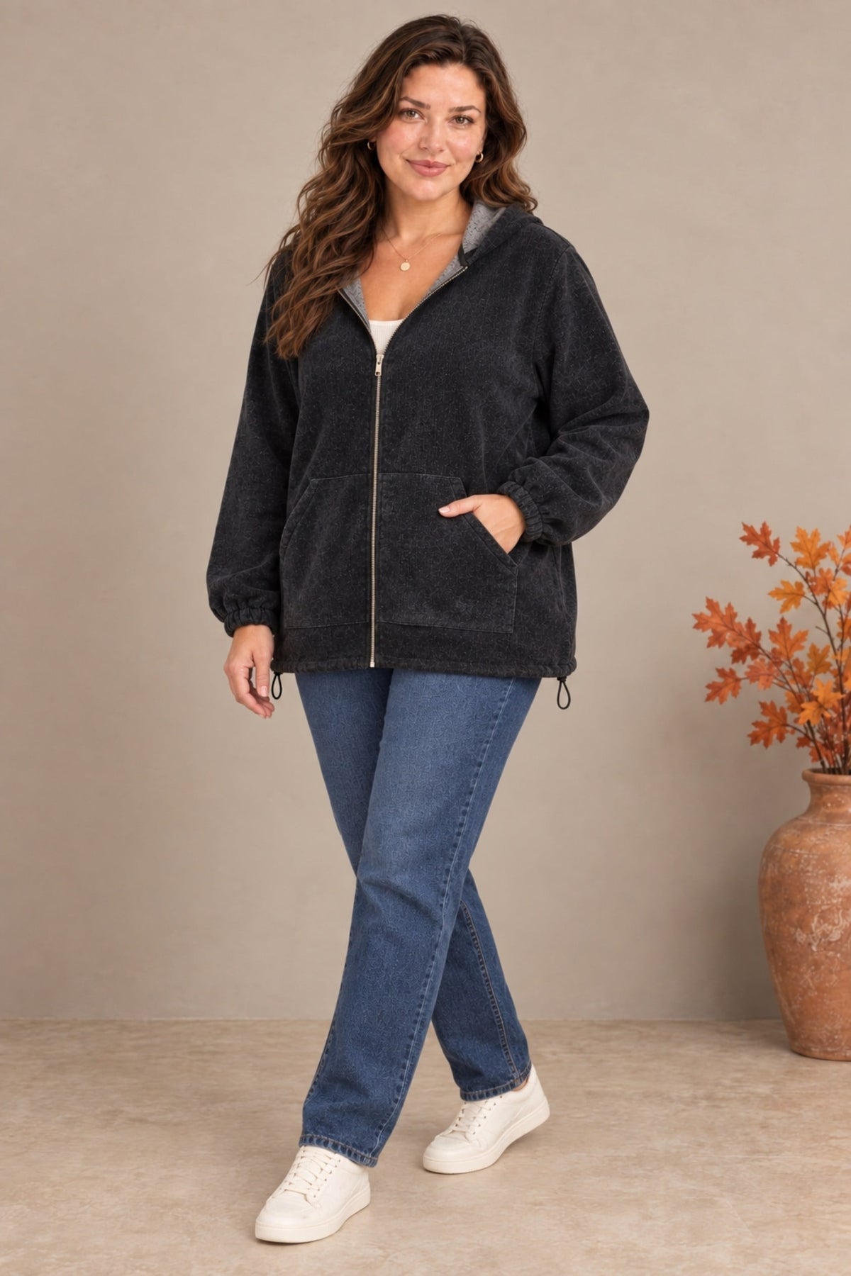 Yumuşak Kadife Tuşeli Fermuarlı Büyük Beden Sweatshirt Siyah