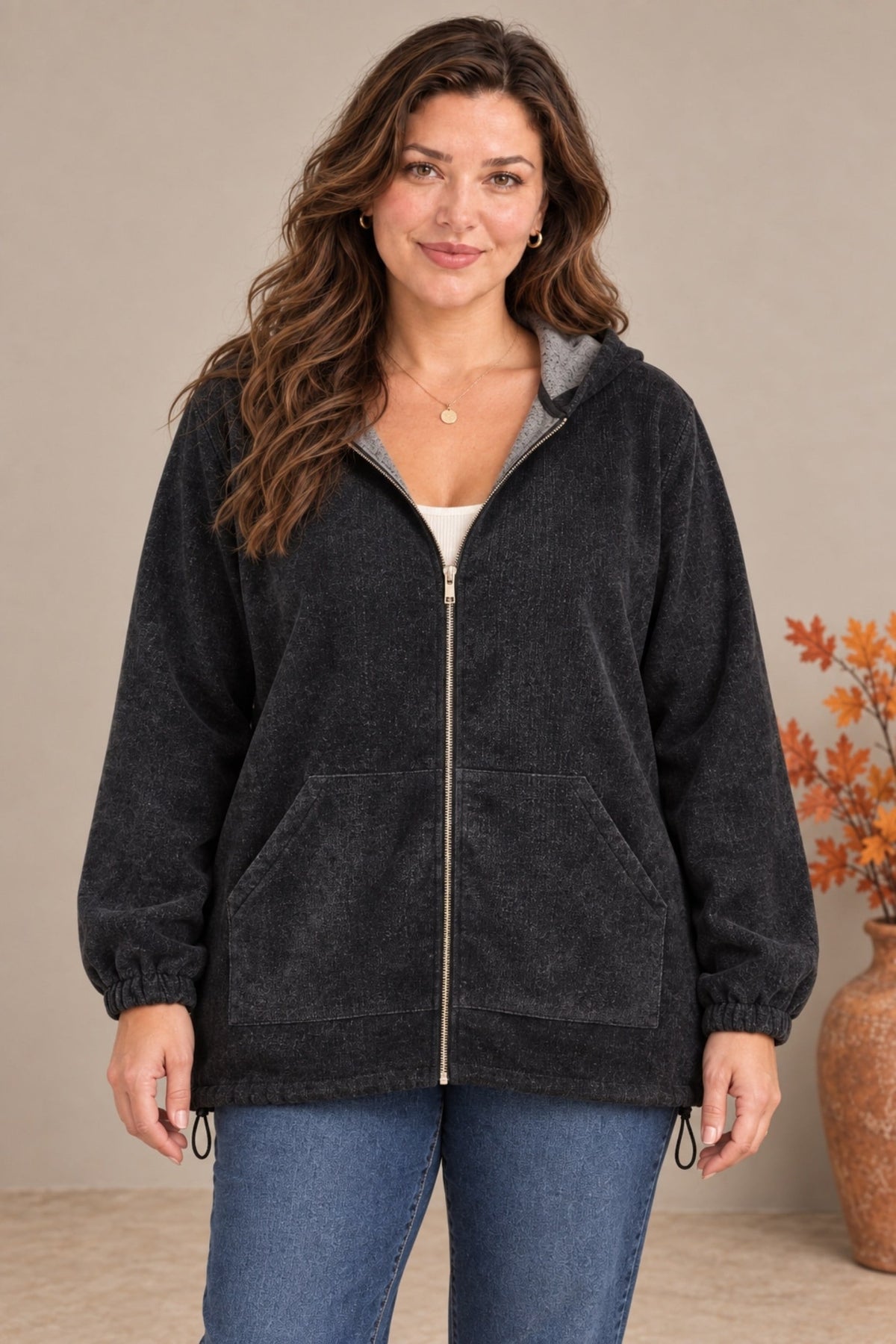 Yumuşak Kadife Tuşeli Fermuarlı Büyük Beden Sweatshirt Siyah