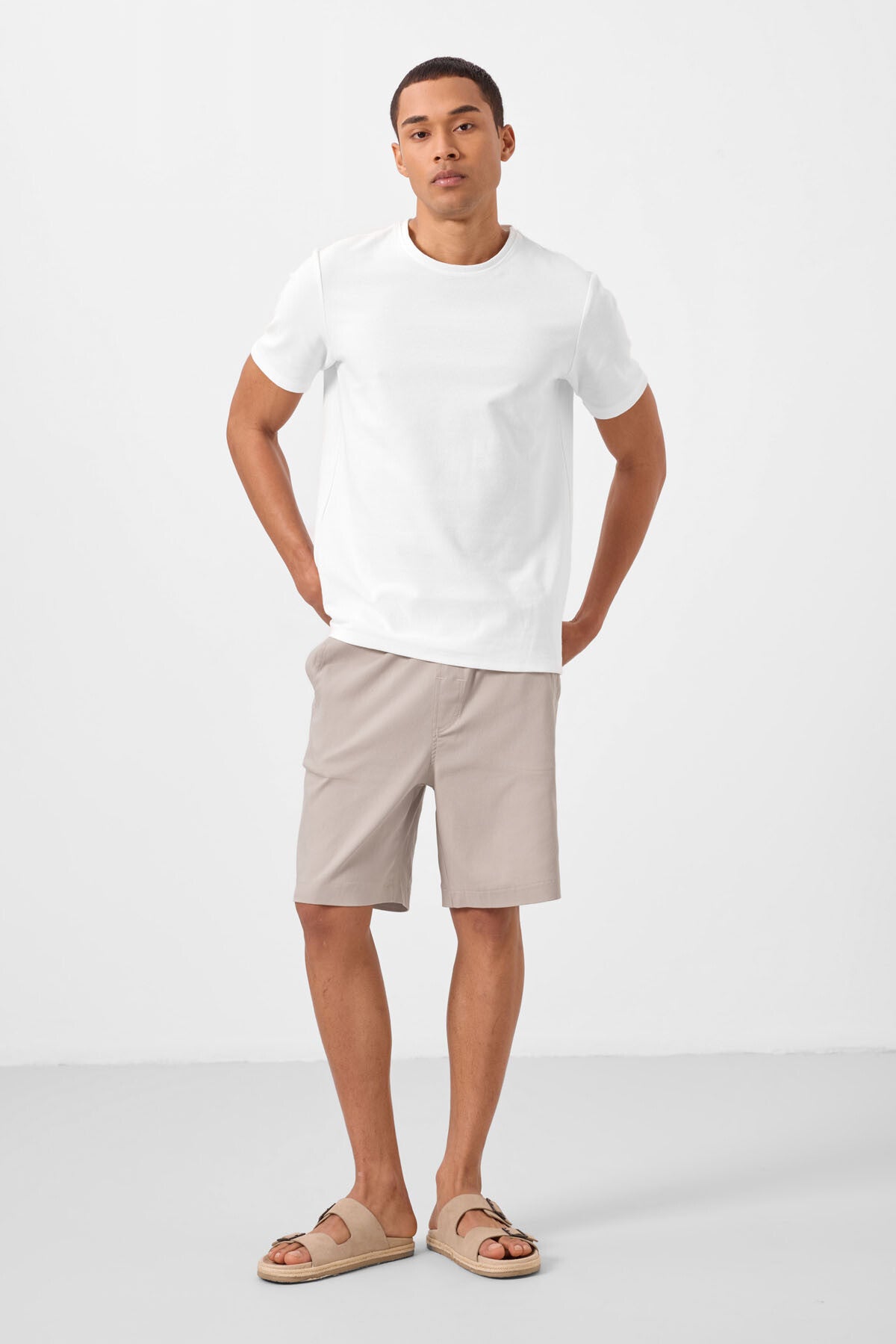 Taş Standart Fit Dokuma Hafif Esnek Chino Erkek Şort - 81289