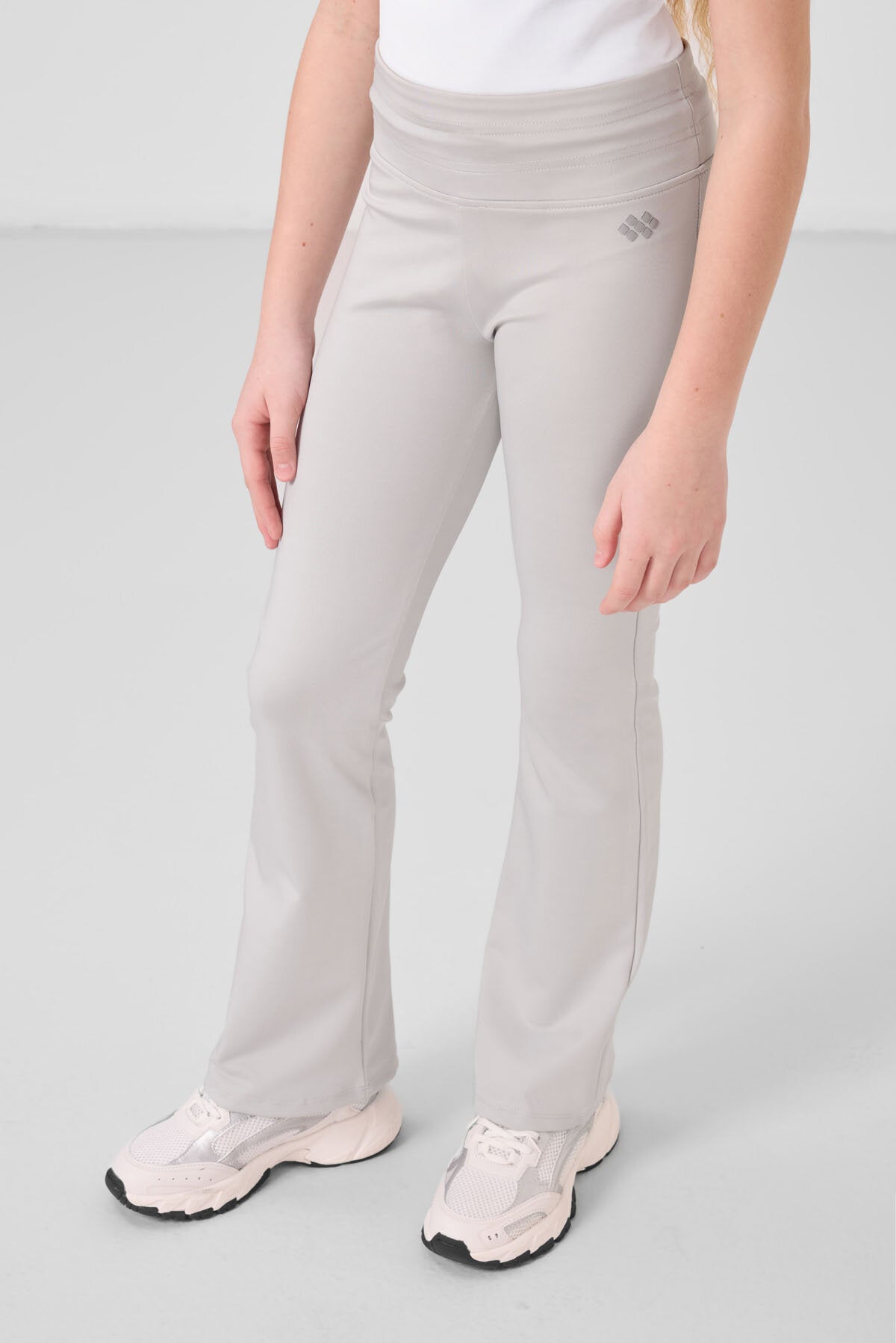 Taş Esnek Standart Fit Basic Performans İspanyol Paça Kız Çocuk Tayt - 75193