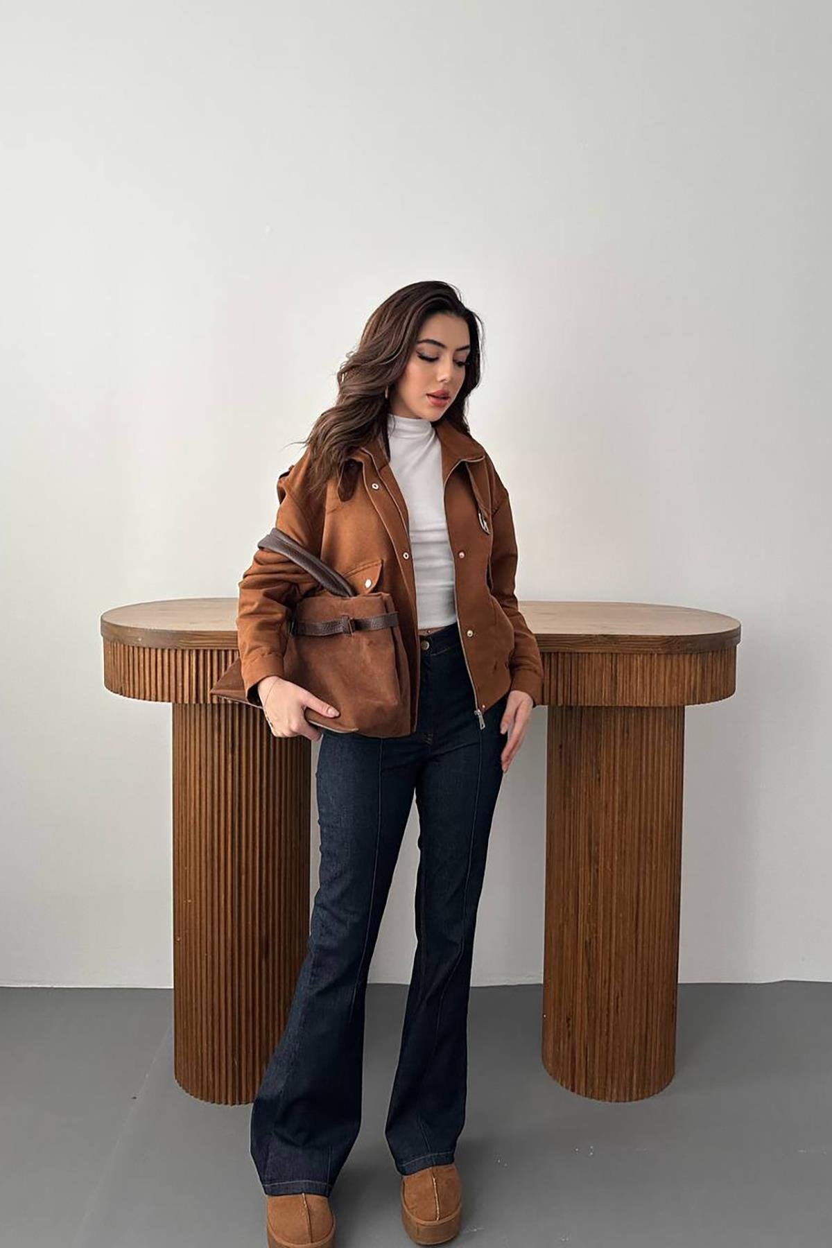 Toptan Camel Dik Yakalı Kısa Ceket