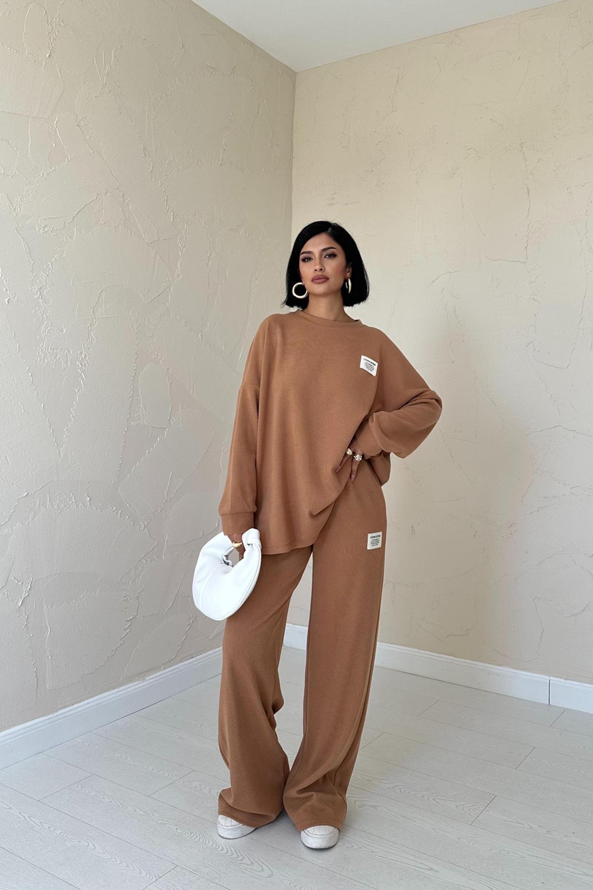 Toptan Camel Klasik Fitilli Kazak Ve Pantolon Takım Camel L
