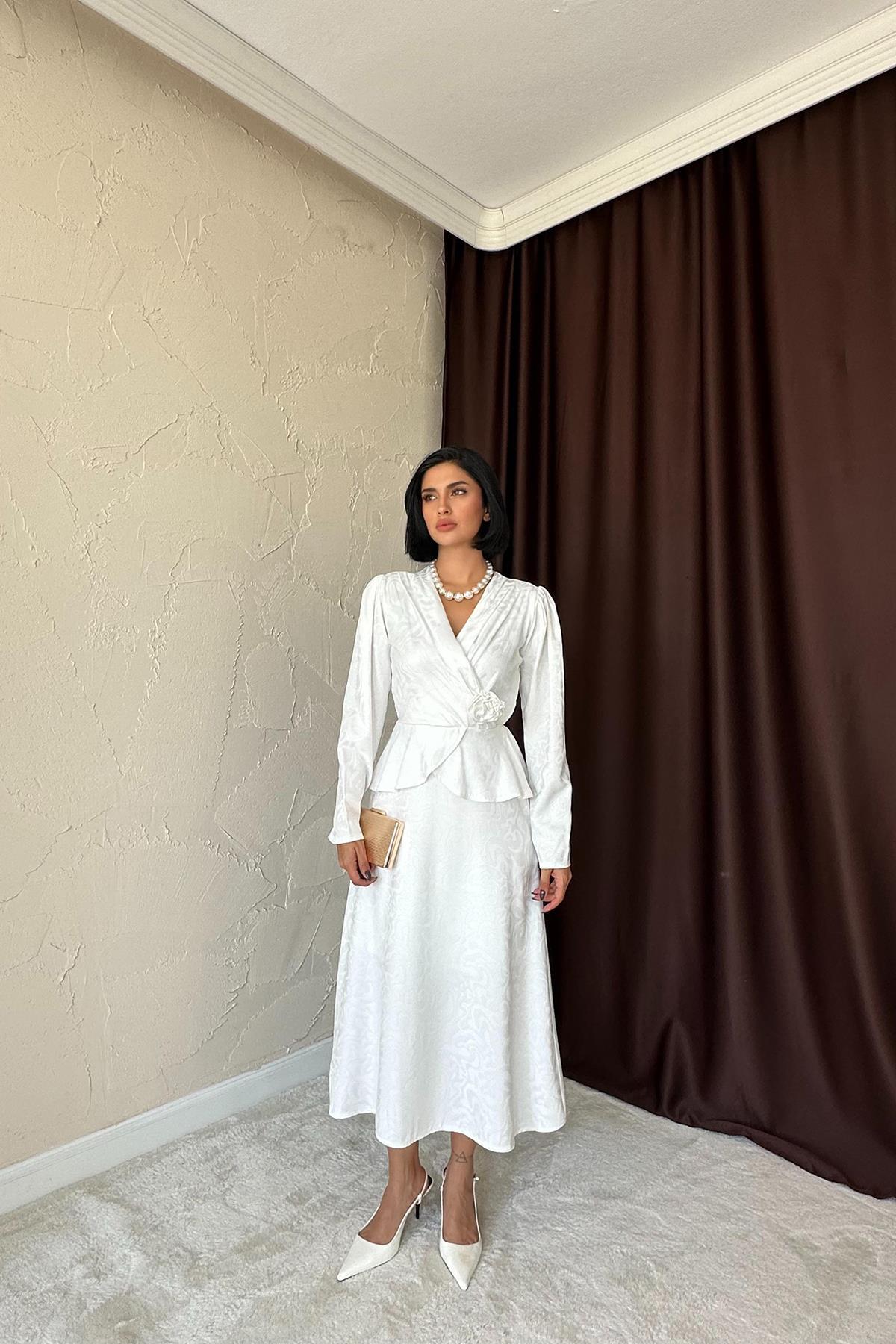 Toptan Ekru Pile Detaylı Kruvaze Elbise Ekru L