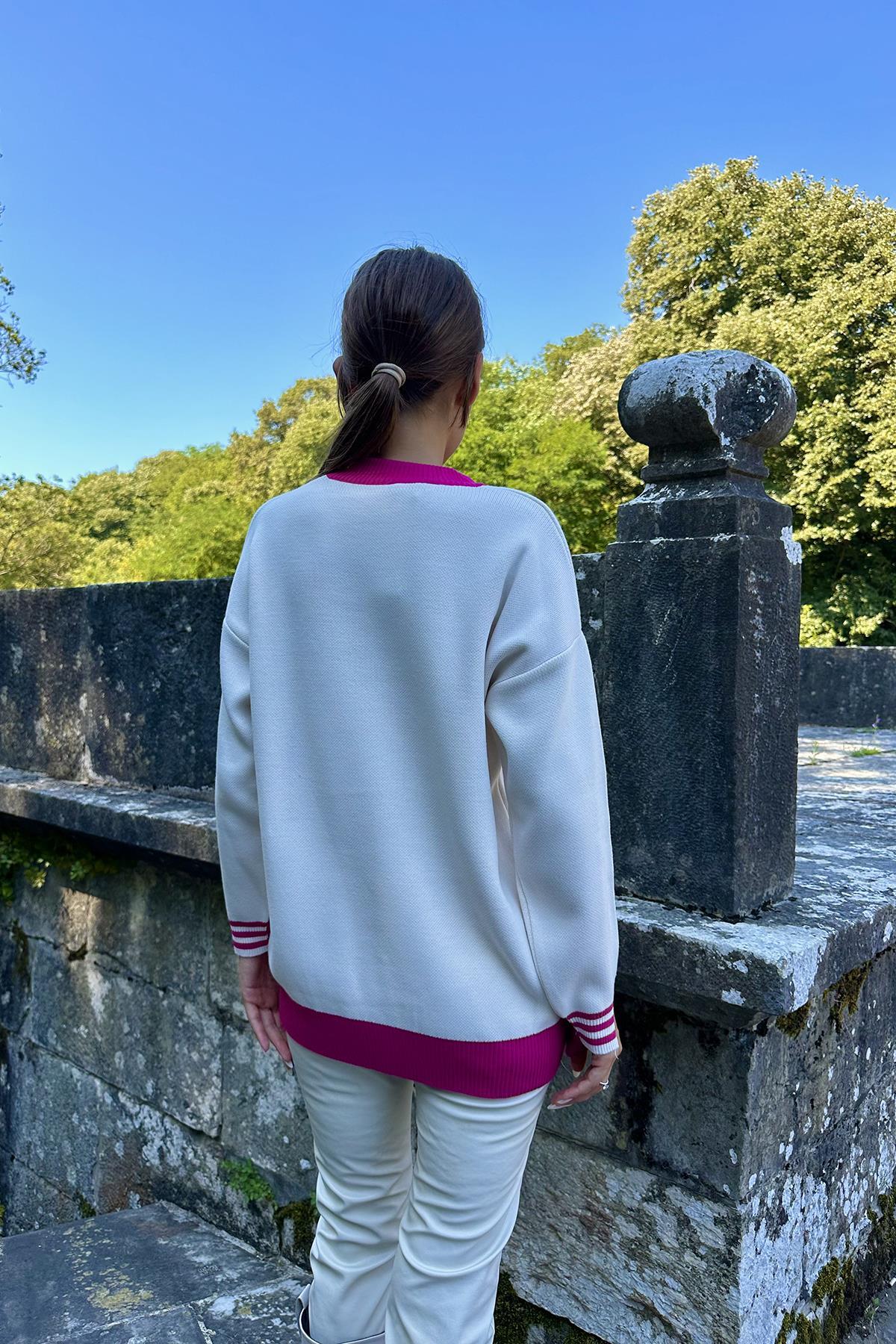 Toptan Fuşya Yaka Ve Manşet Garnili Triko Kazak