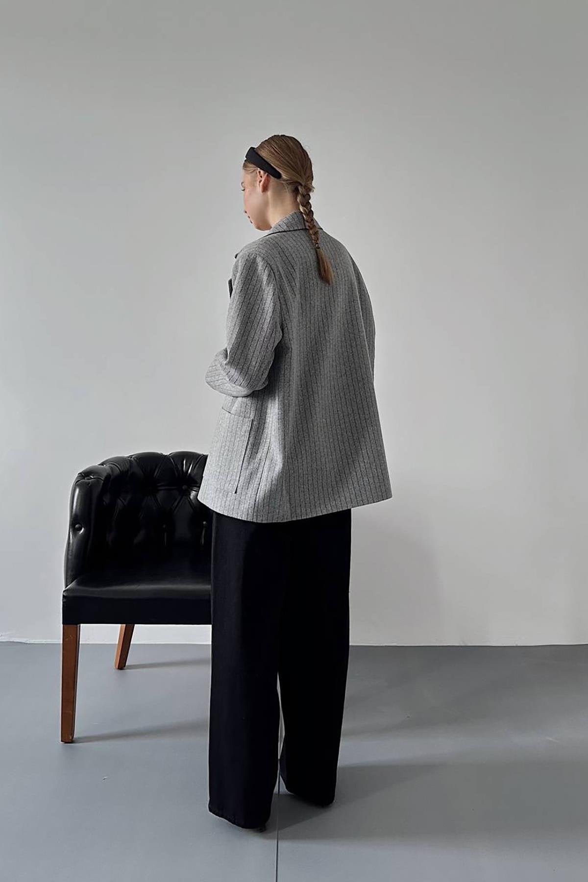 Toptan Gri Çizgili Oversize Ceket