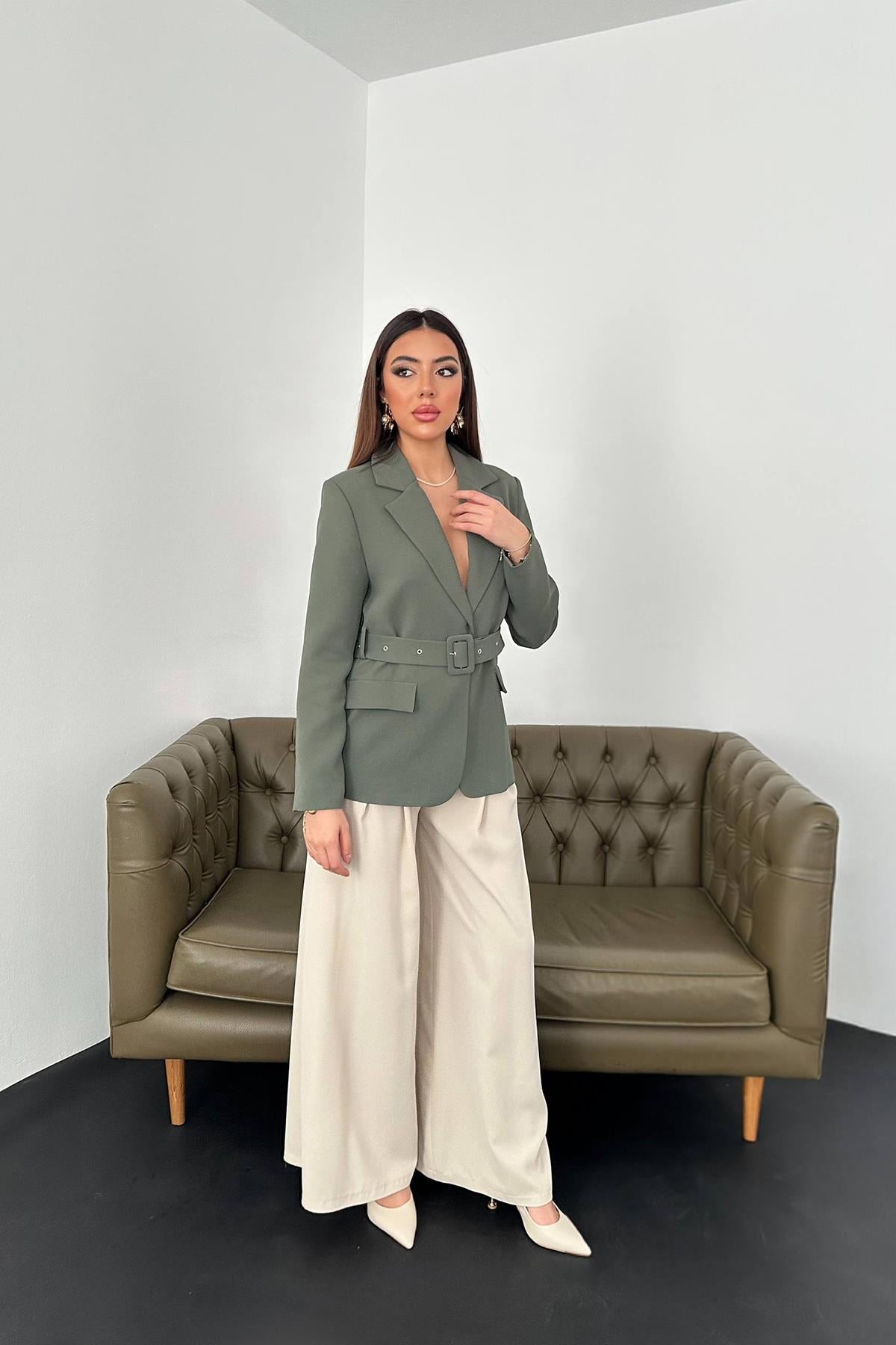 Toptan Haki Cep Kapaklı Ve Kemerli Ceket