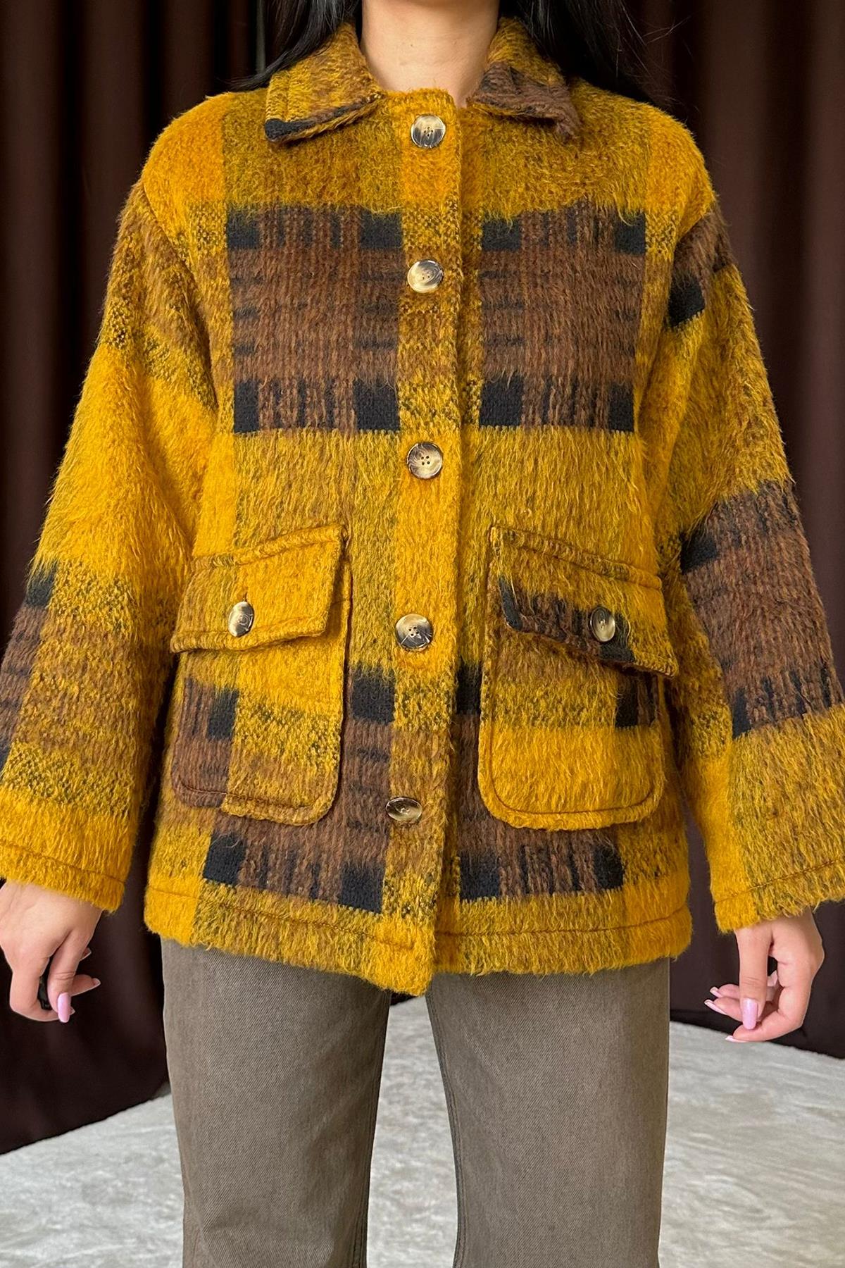 Toptan Hardal Siyah Düğmeli Ekoseli Kadın Kaban