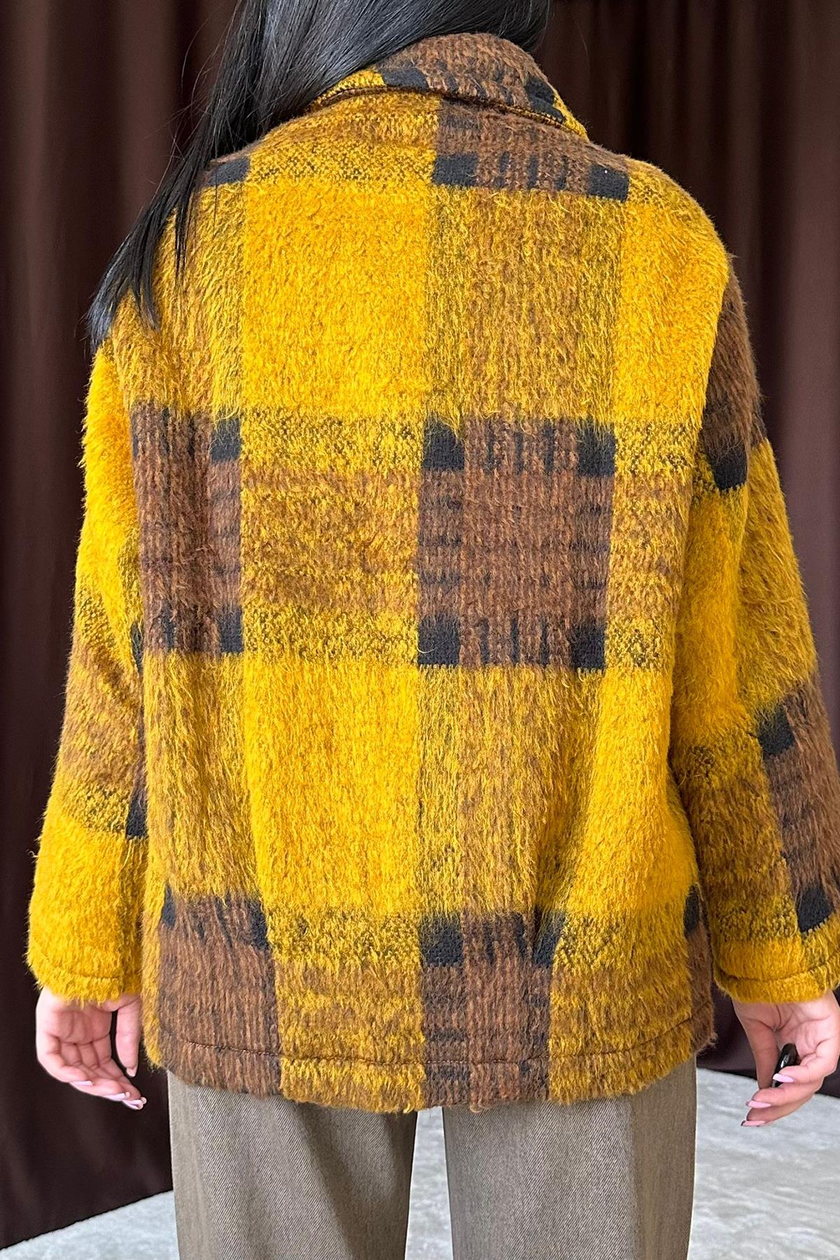 Toptan Hardal Siyah Düğmeli Ekoseli Kadın Kaban