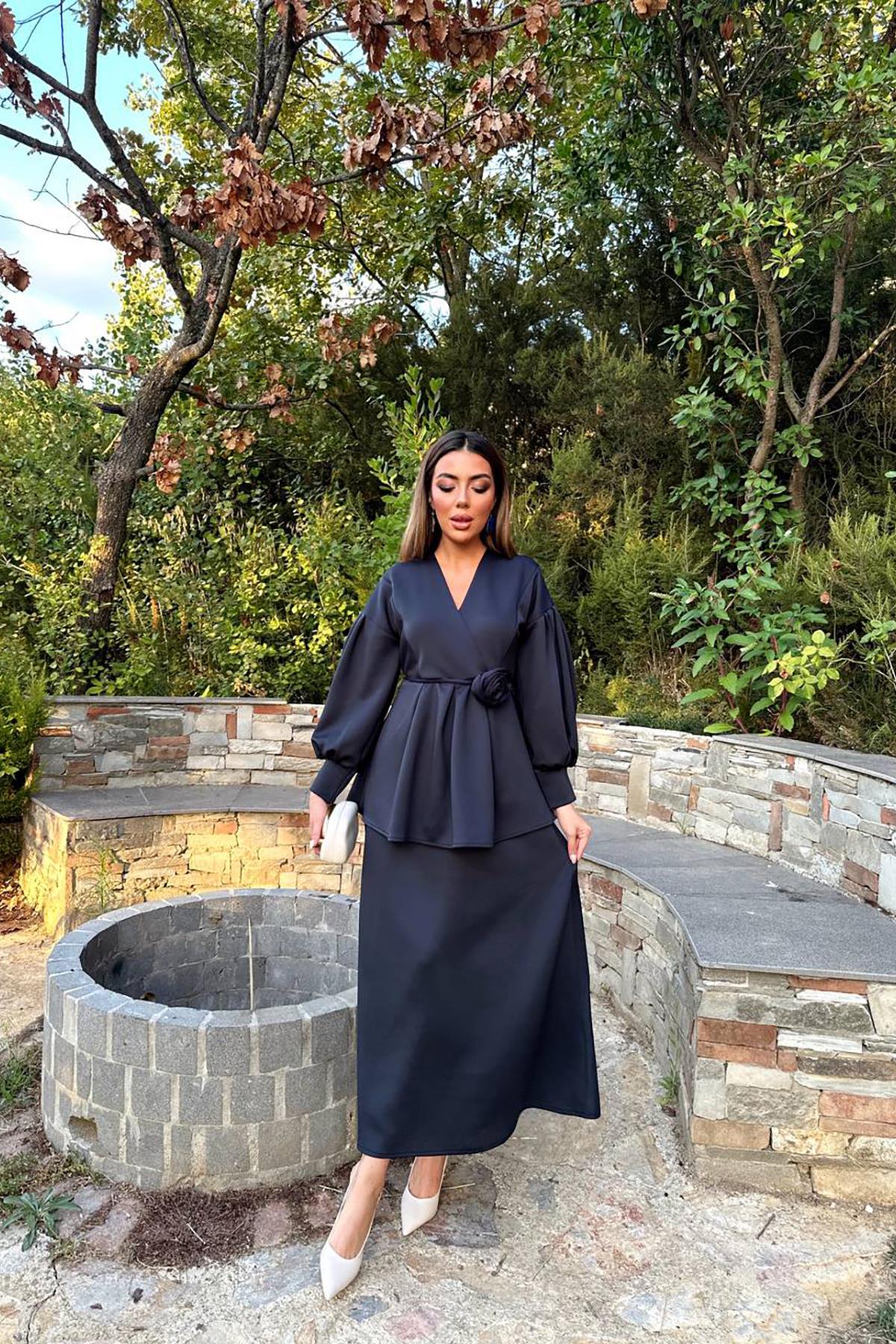 Toptan Lacivert Gül Detaylı Takım Lacivert L