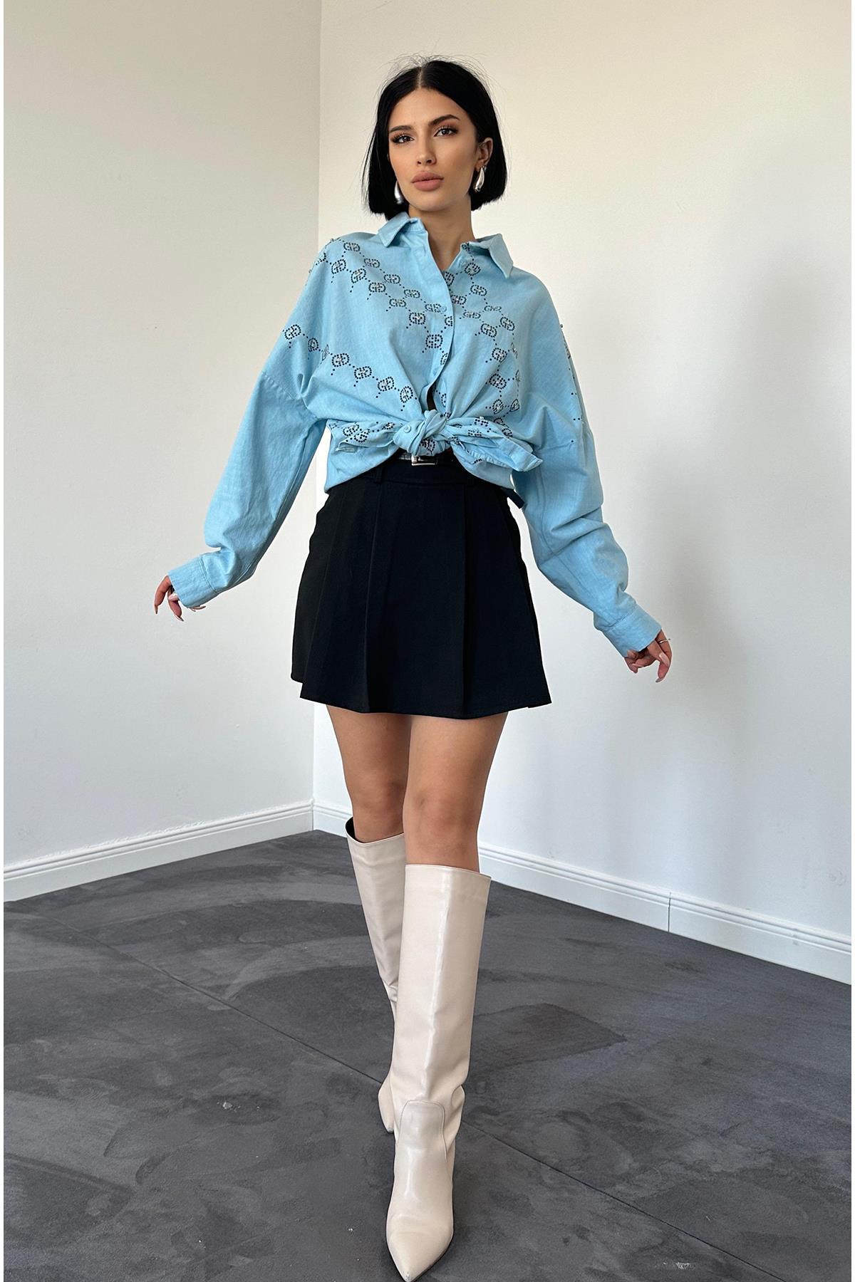 Toptan Mavi Boyamalı Keten Baskılı Taşlı Gömlek